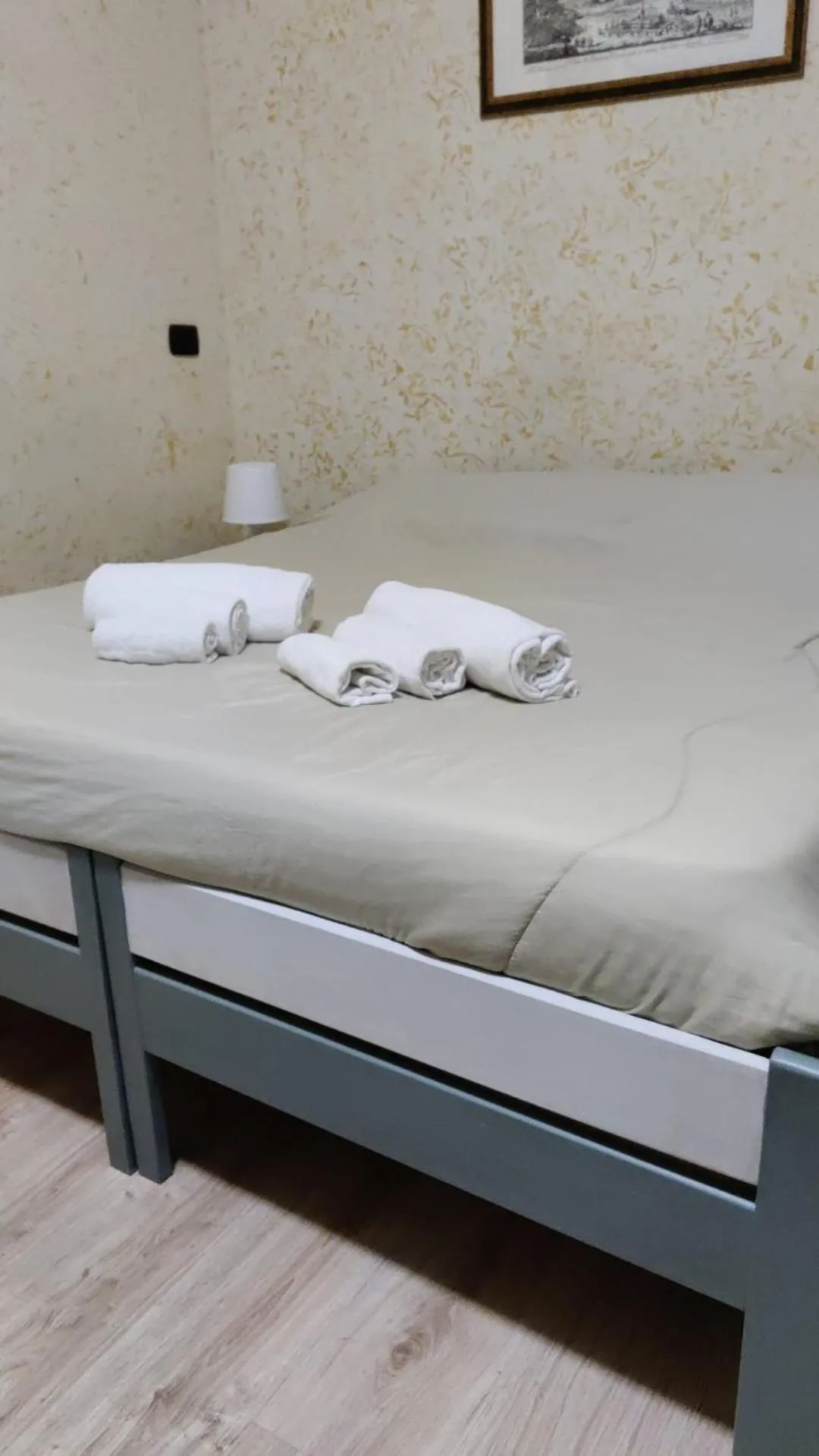 Bed in St. Peter's Rooms Rome