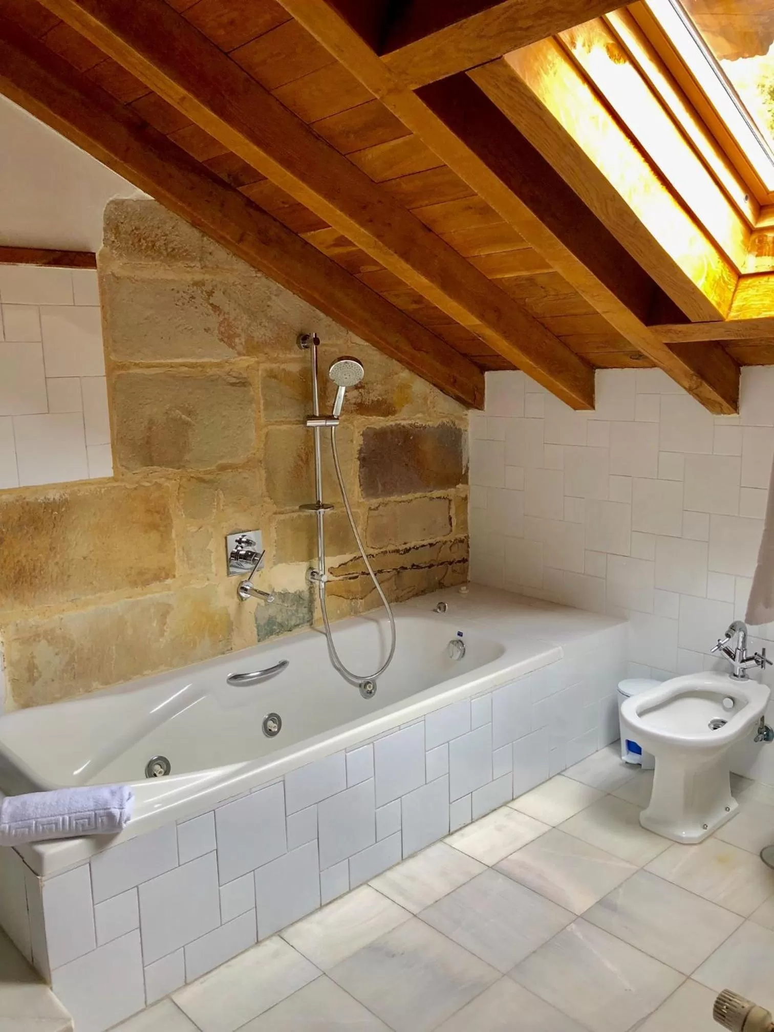 Bathroom in Palacio de Arce