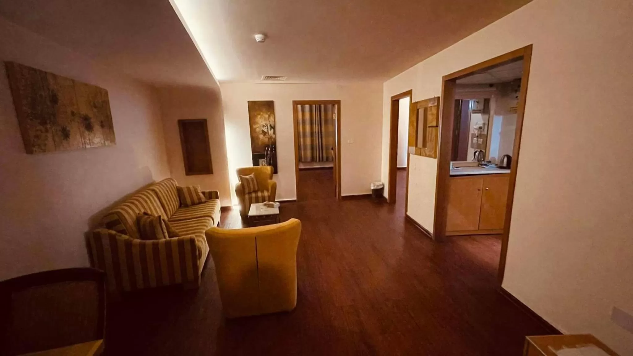 Living room, Seating Area in Saleem Afandi Hotel