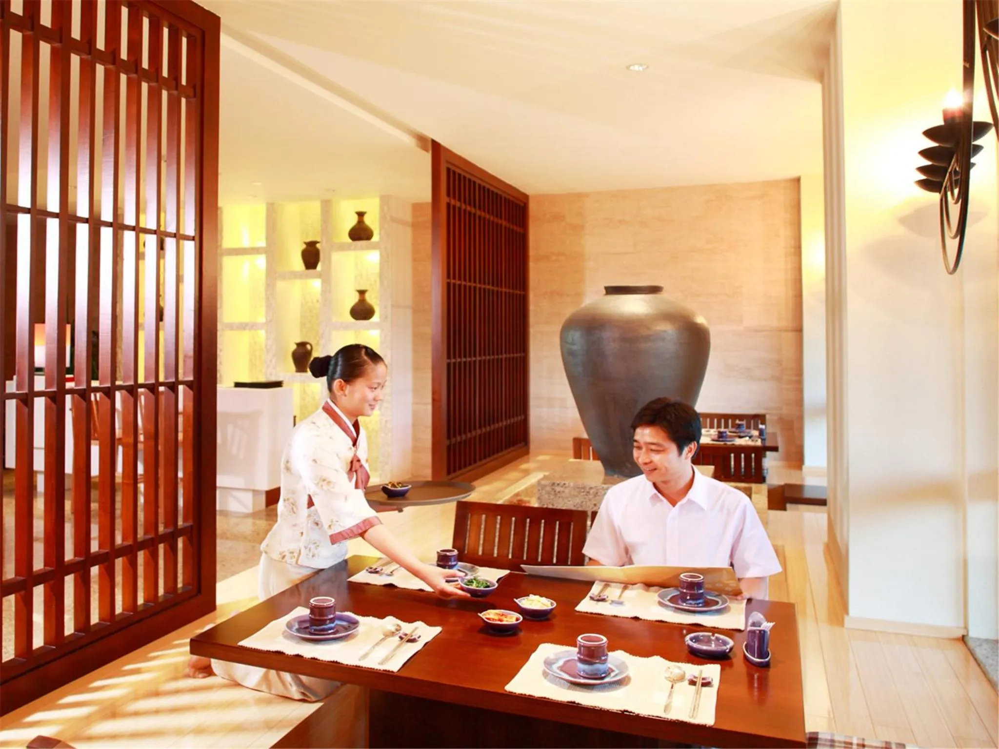 Restaurant/places to eat in Howard Johnson Resort Sanya Bay