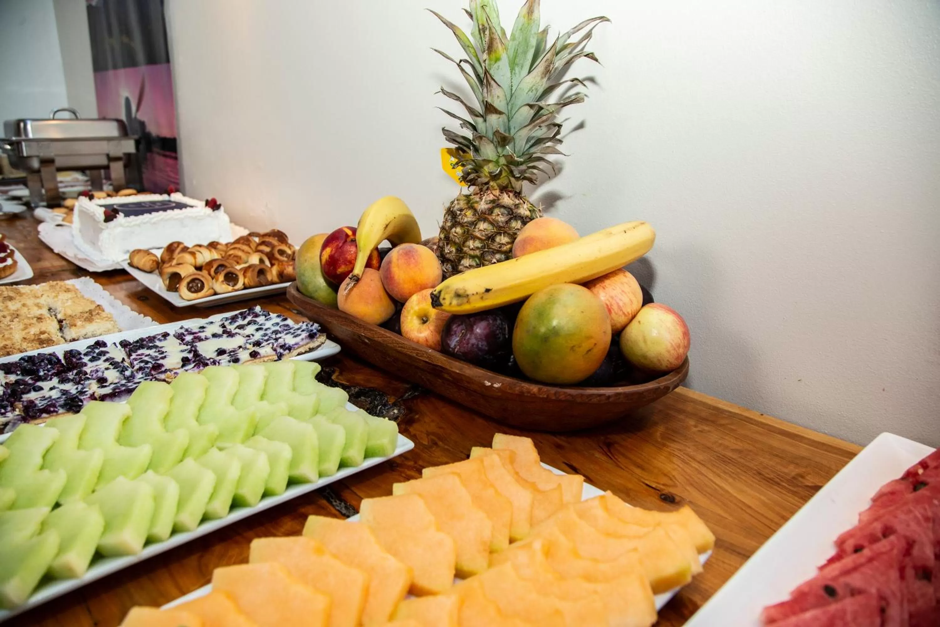 Buffet breakfast in Hotel Cumbres del Sur