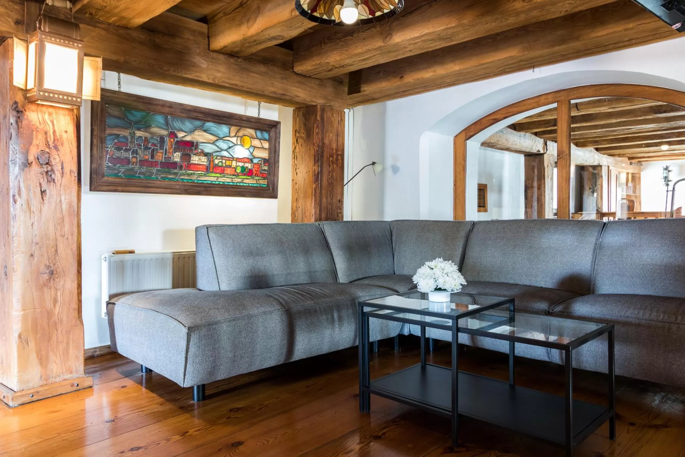 Communal lounge/ TV room in Hotel Spichrz