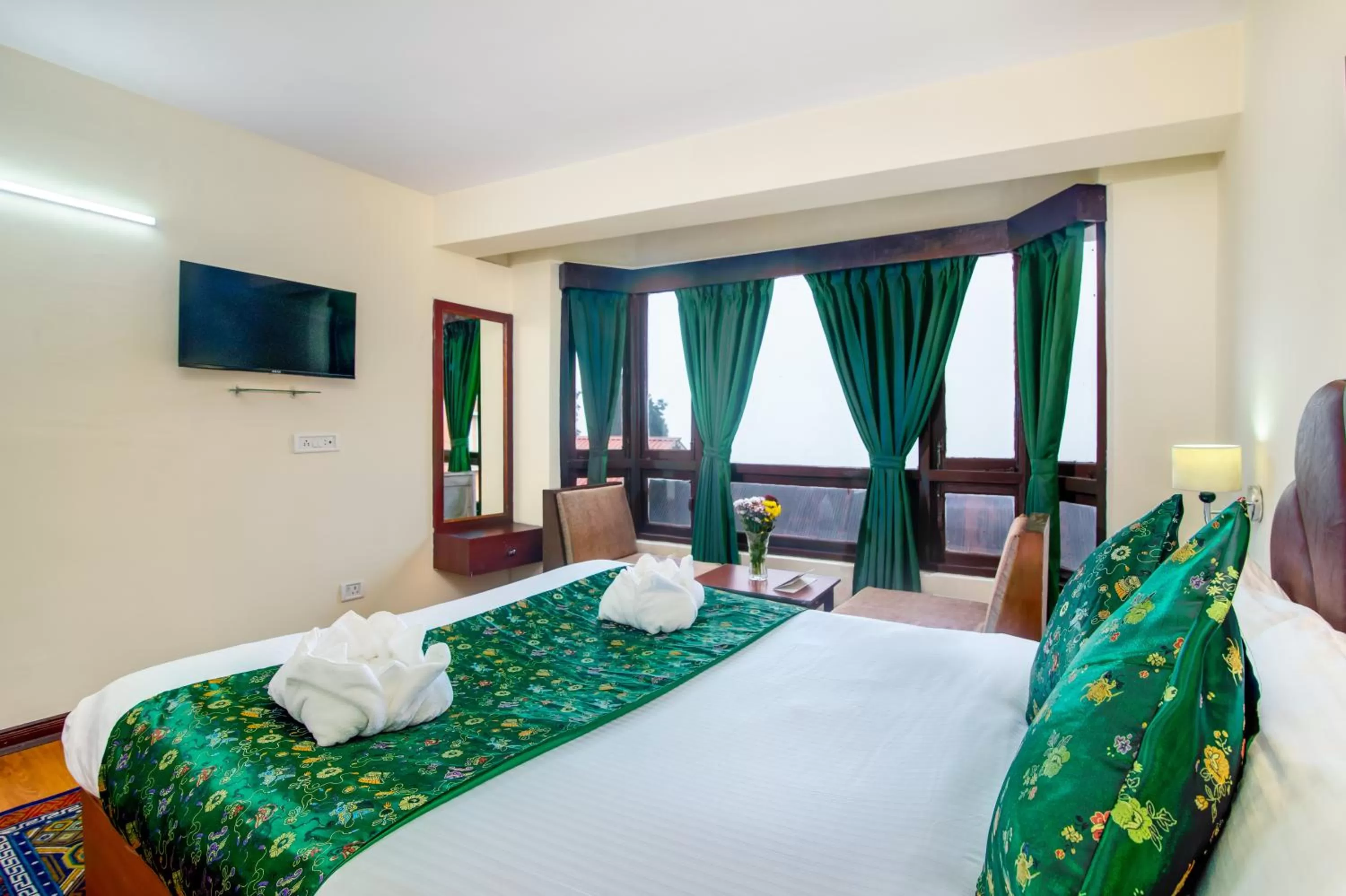 Bed in Muscatel BhumSang - 200 Mts from Mall Road
