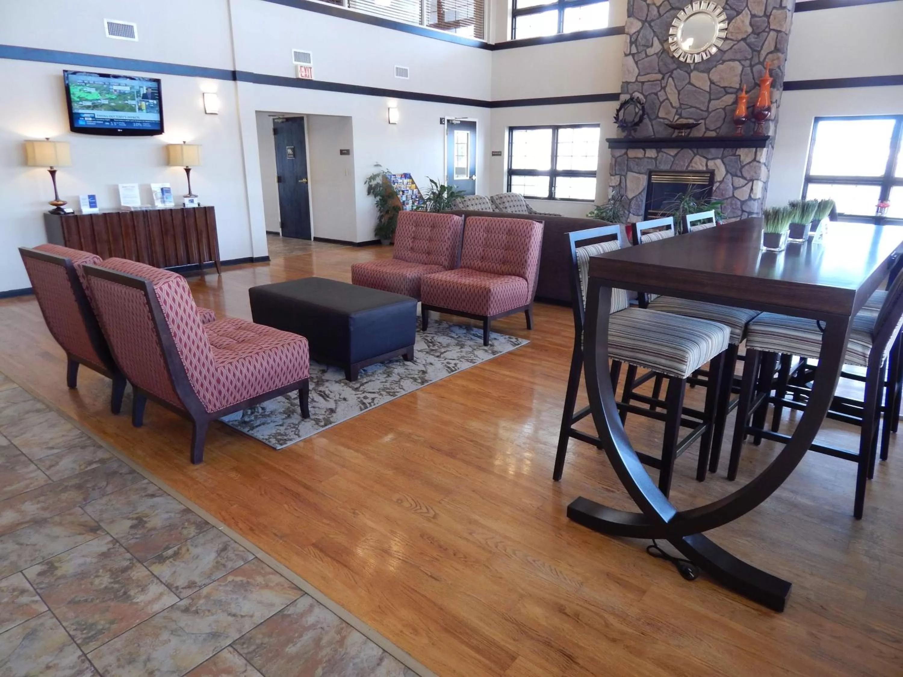 Lobby or reception in Best Western Sault Ste. Marie