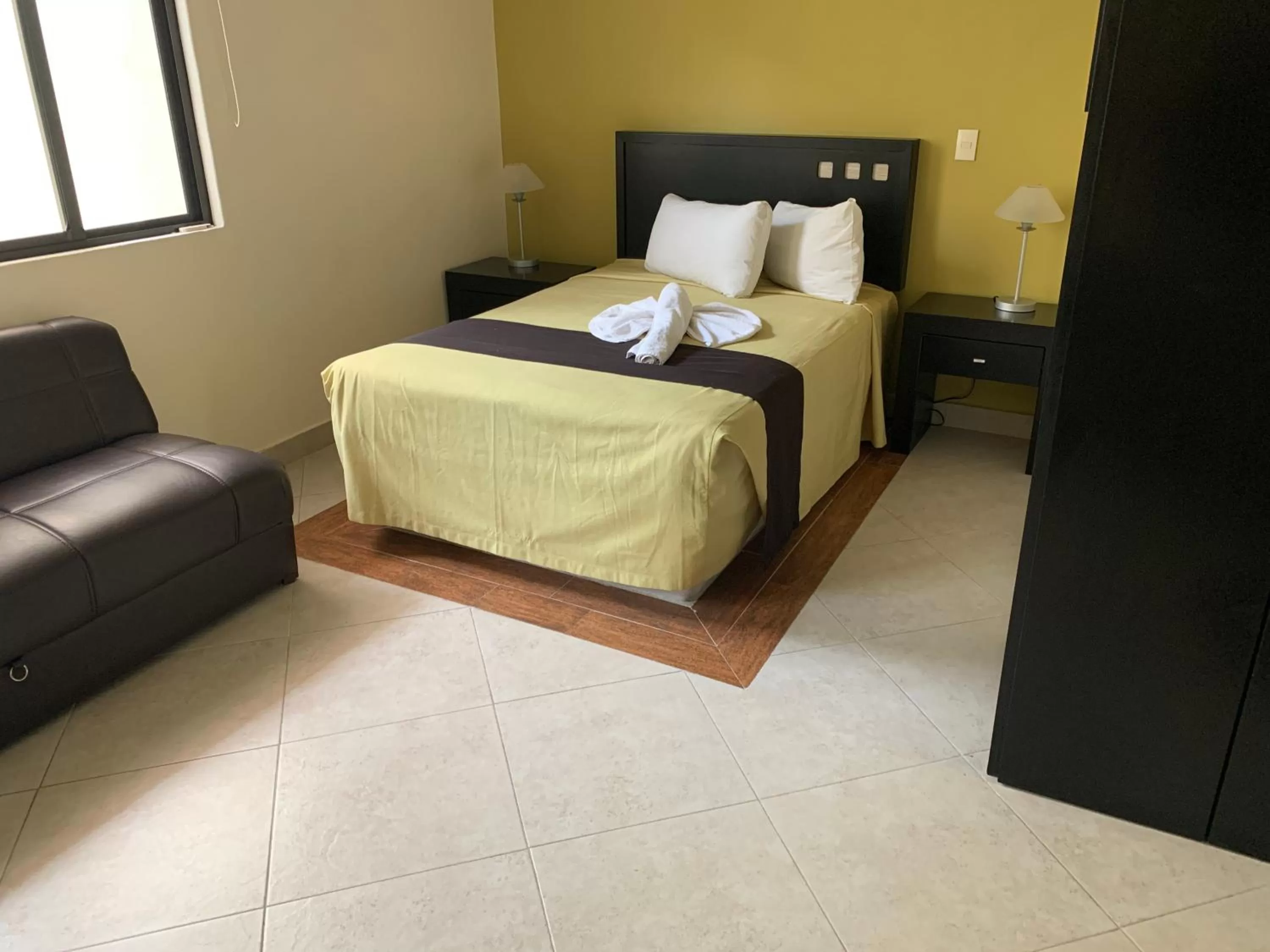 Bed in Hotel Escala Puebla Centro