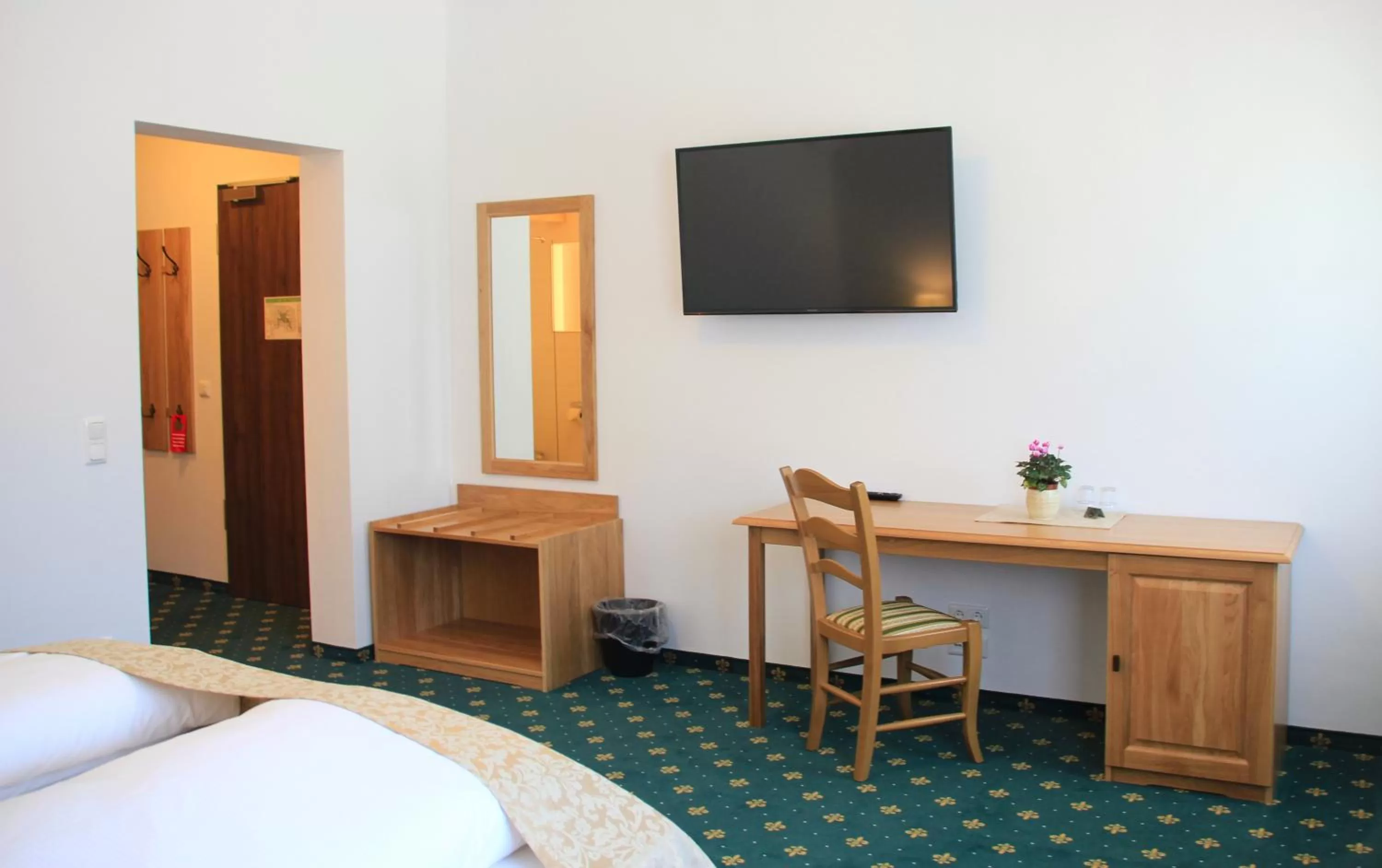 Photo of the whole room, Bed in Hotel Schwabenwirt