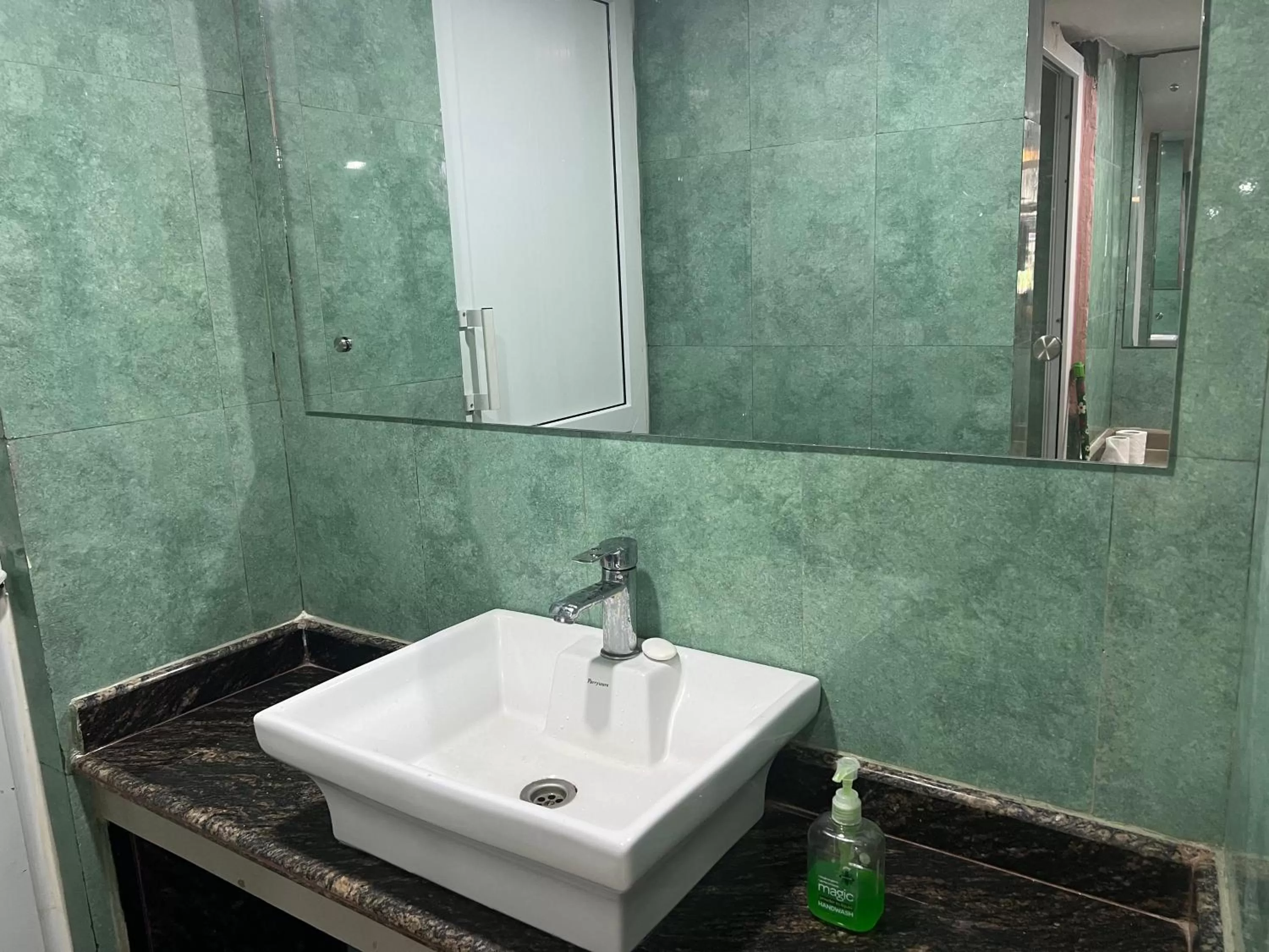 Bathroom in Hotel Murano