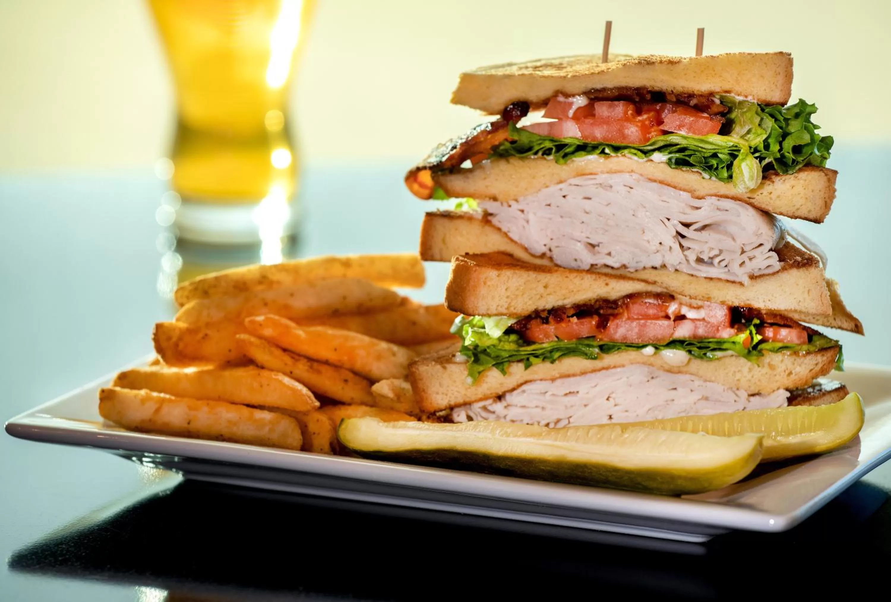 Restaurant/places to eat in Crowne Plaza Boston - Woburn by IHG