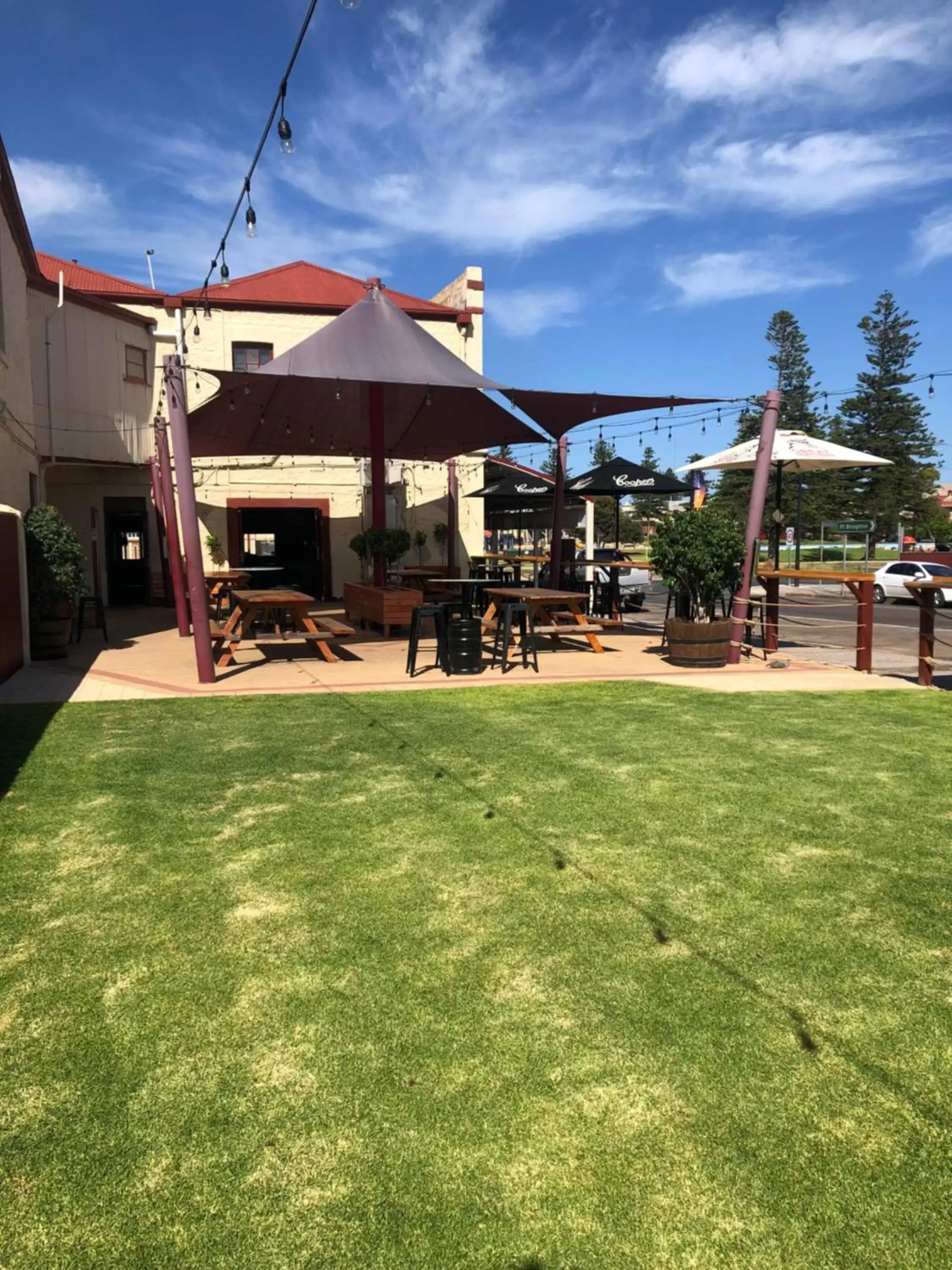 Family Room with Shared Bathroom in Cornucopia hotel Family Room with Shared Bathroom in Cornucopia hotel