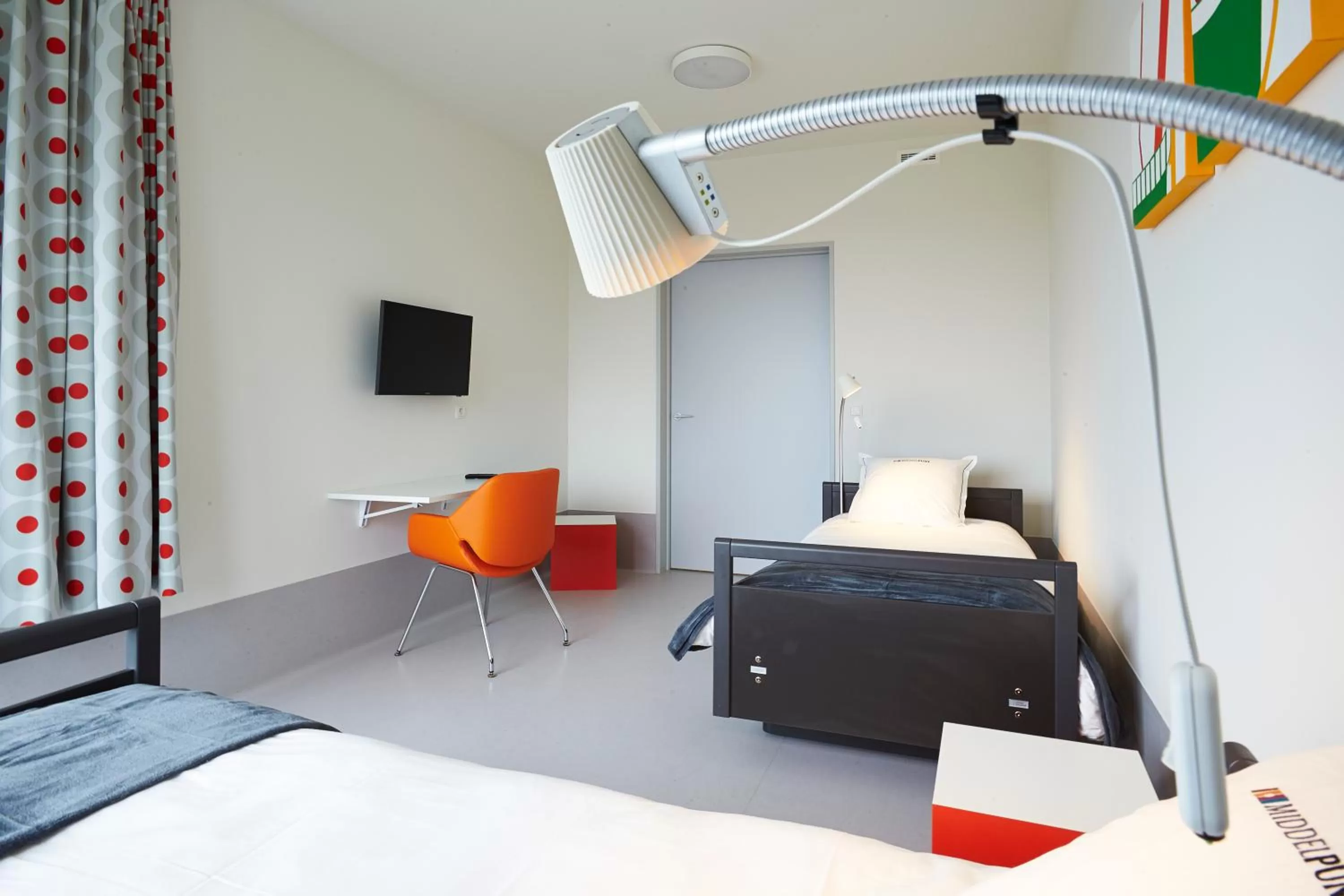 Decorative detail, Bed in Hotel Middelpunt - Gratis Parking - Ontbijt inbegrepen! Nieuwjaarsbrunch 01 januari, op 31 december restaurant gesloten