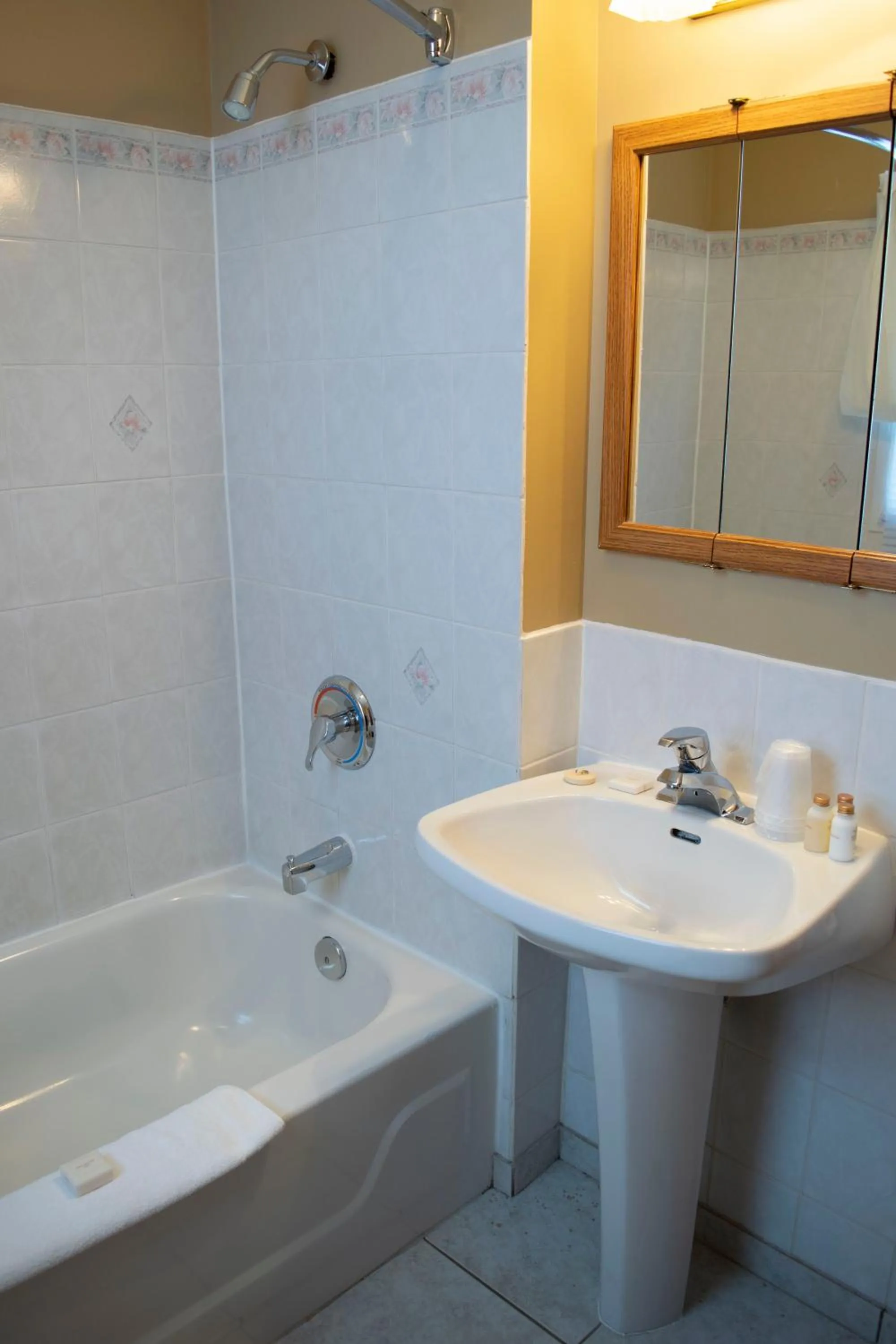 Shower in Aspen Village