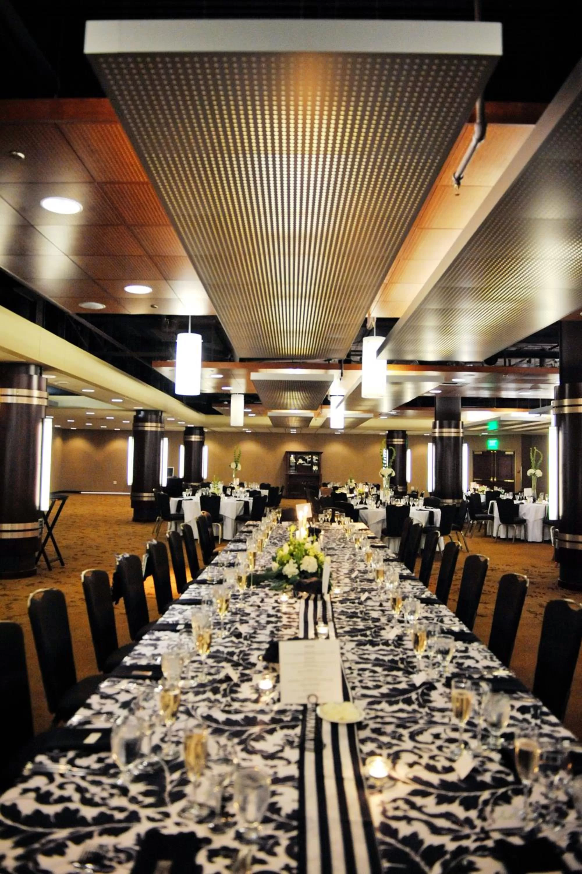 Banquet/Function facilities in Radisson Plaza Hotel at Kalamazoo Center