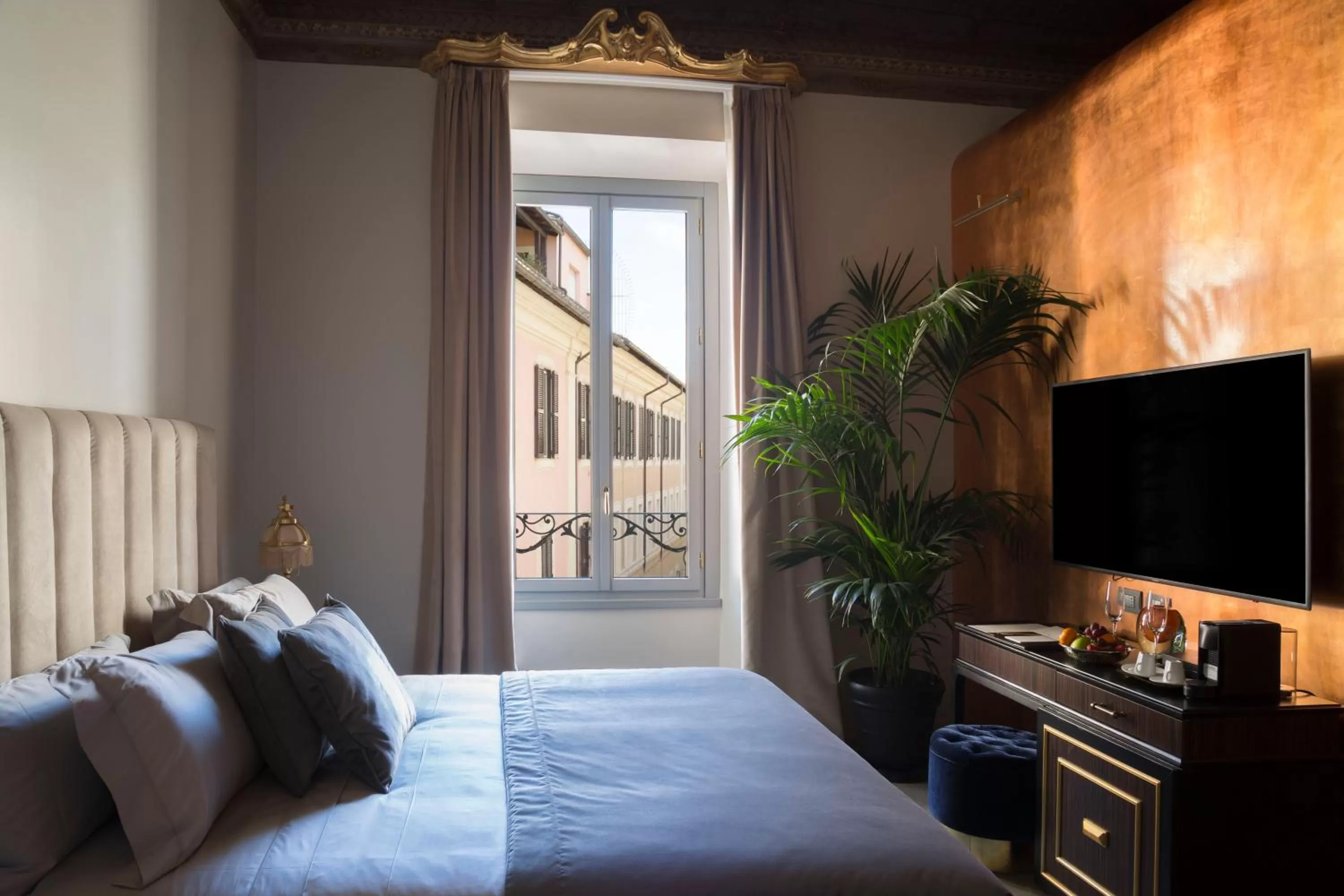 View (from property/room), Bed in Martius Private Suites Hotel