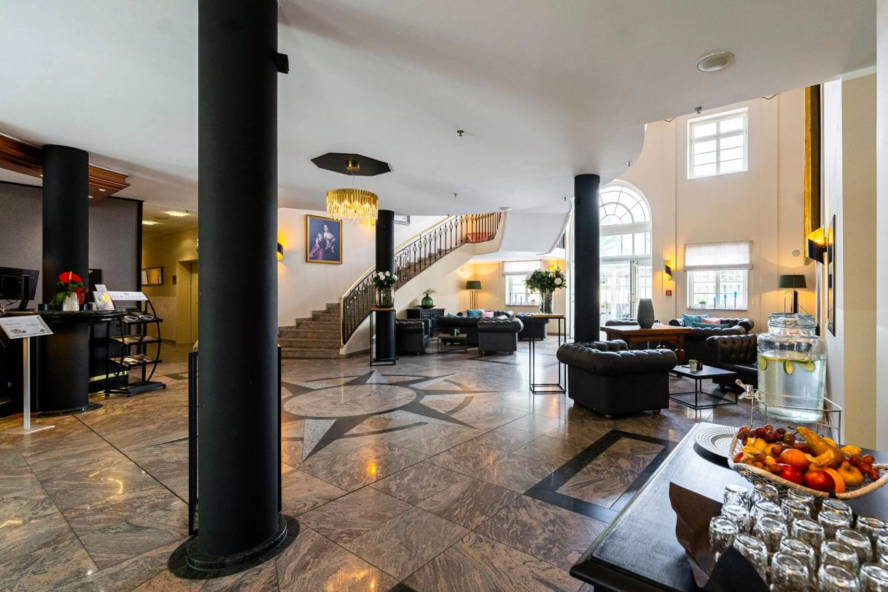 Lobby or reception in Bernstein Schlosshotel Ballenstedt