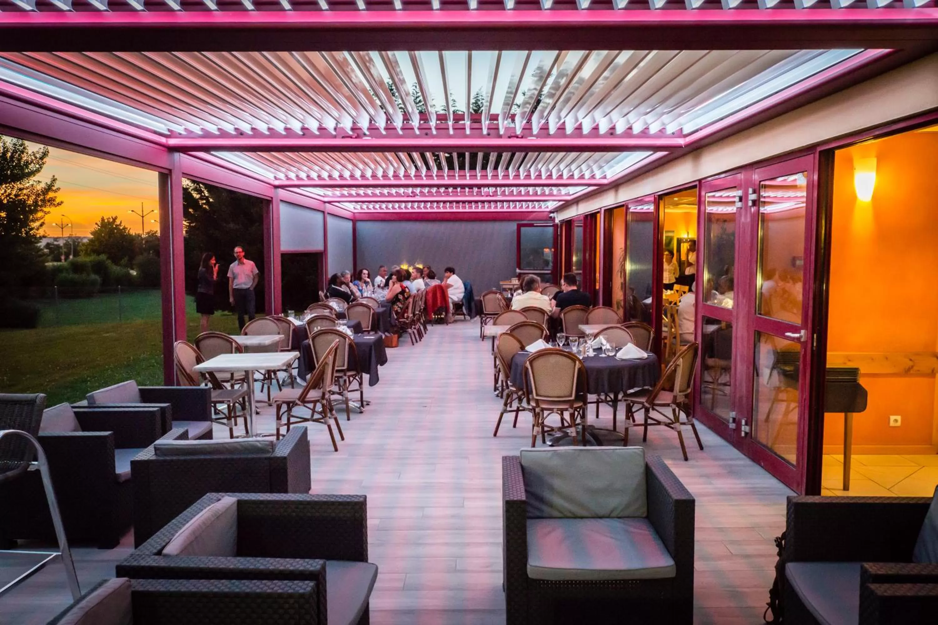 Patio in Hotel Ambotel