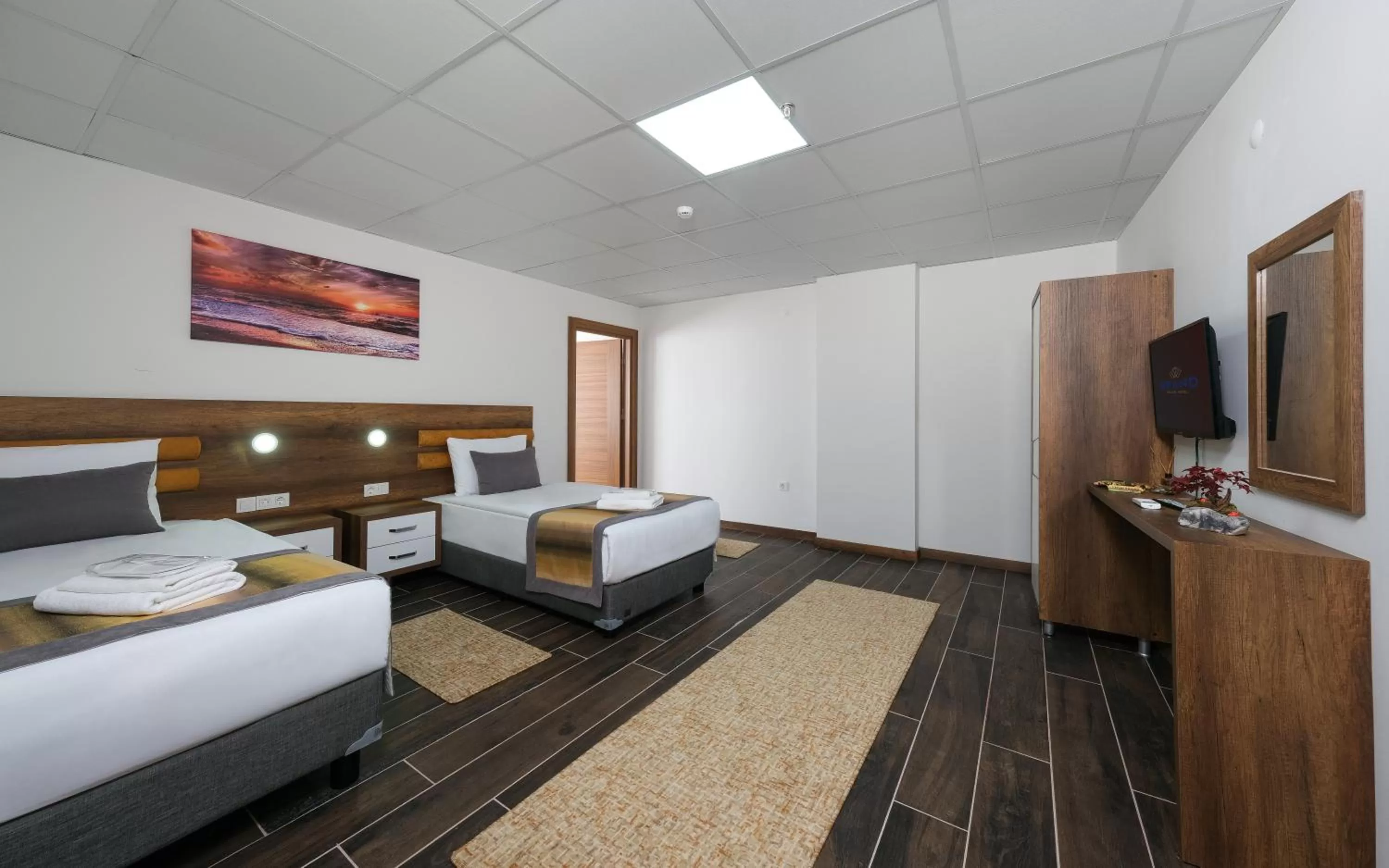 Photo of the whole room, Bed in Grand Gulluk Hotel City Center Antalya