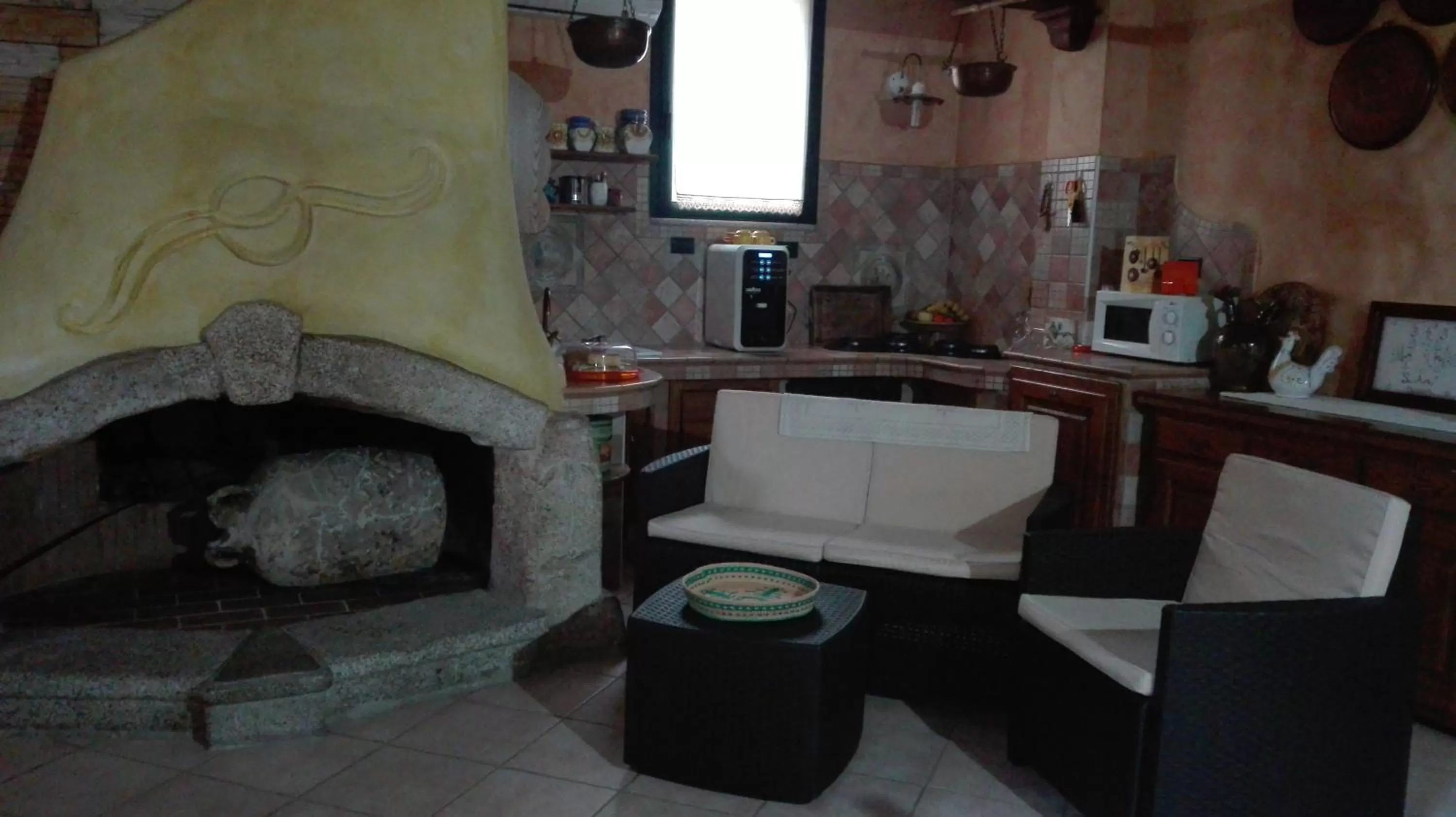 Kitchen or kitchenette in B&b Su Acu