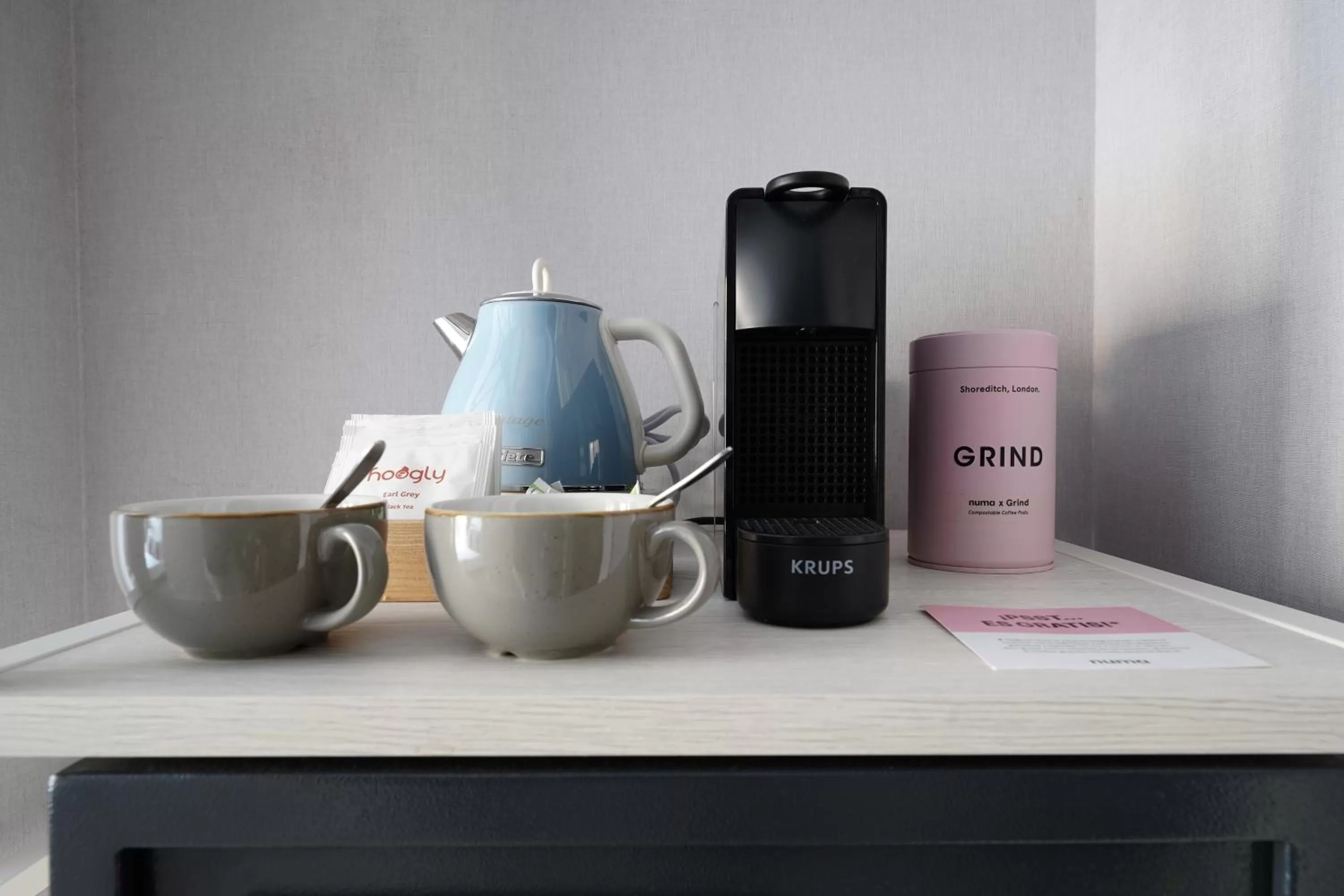 Coffee/tea facilities in Numa Barcelona Brio