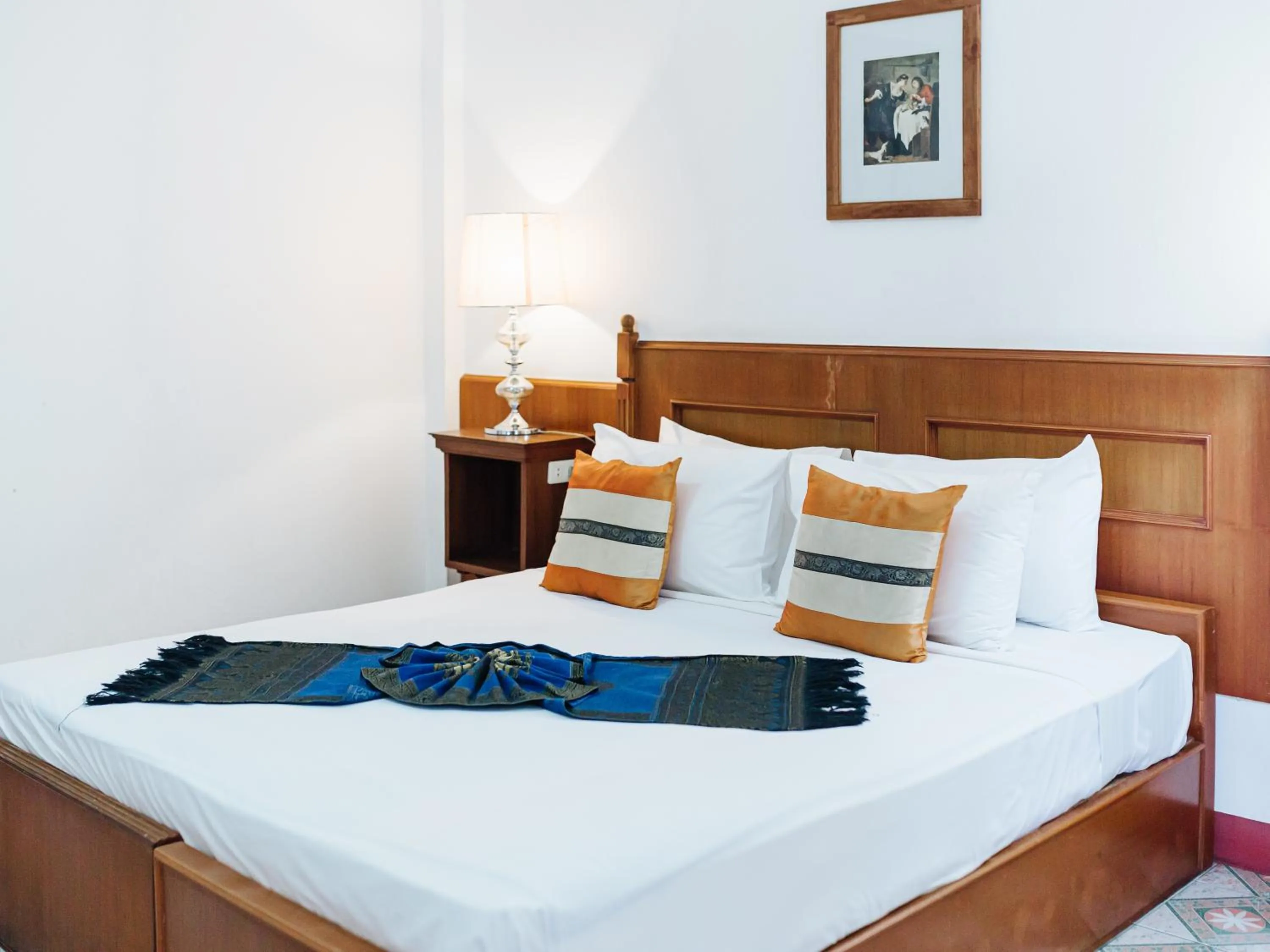 Bedroom, Bed in Rendezvous Oldtown Chiangmai