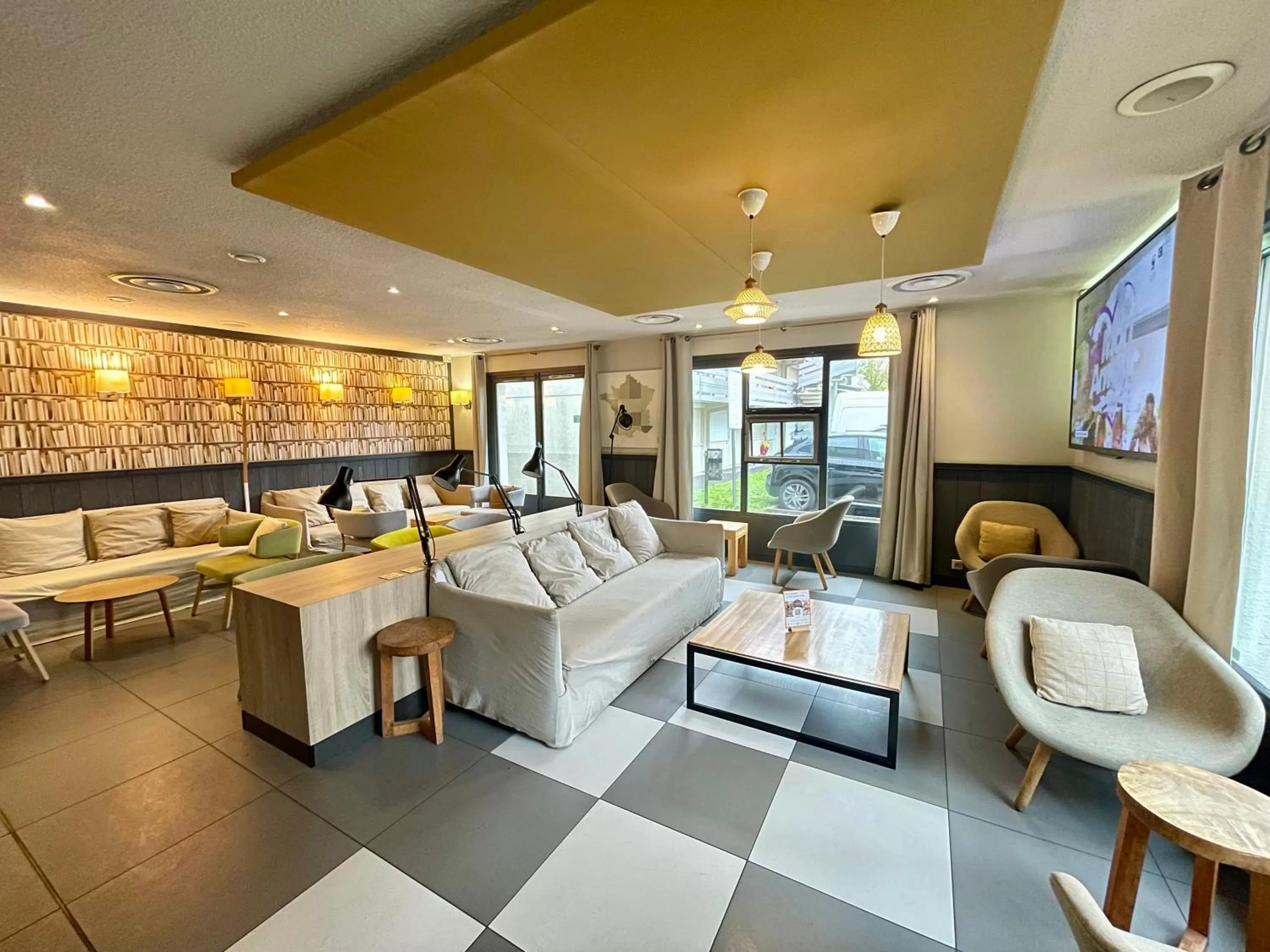 Living room in Campanile Villepinte - Parc des Expositions