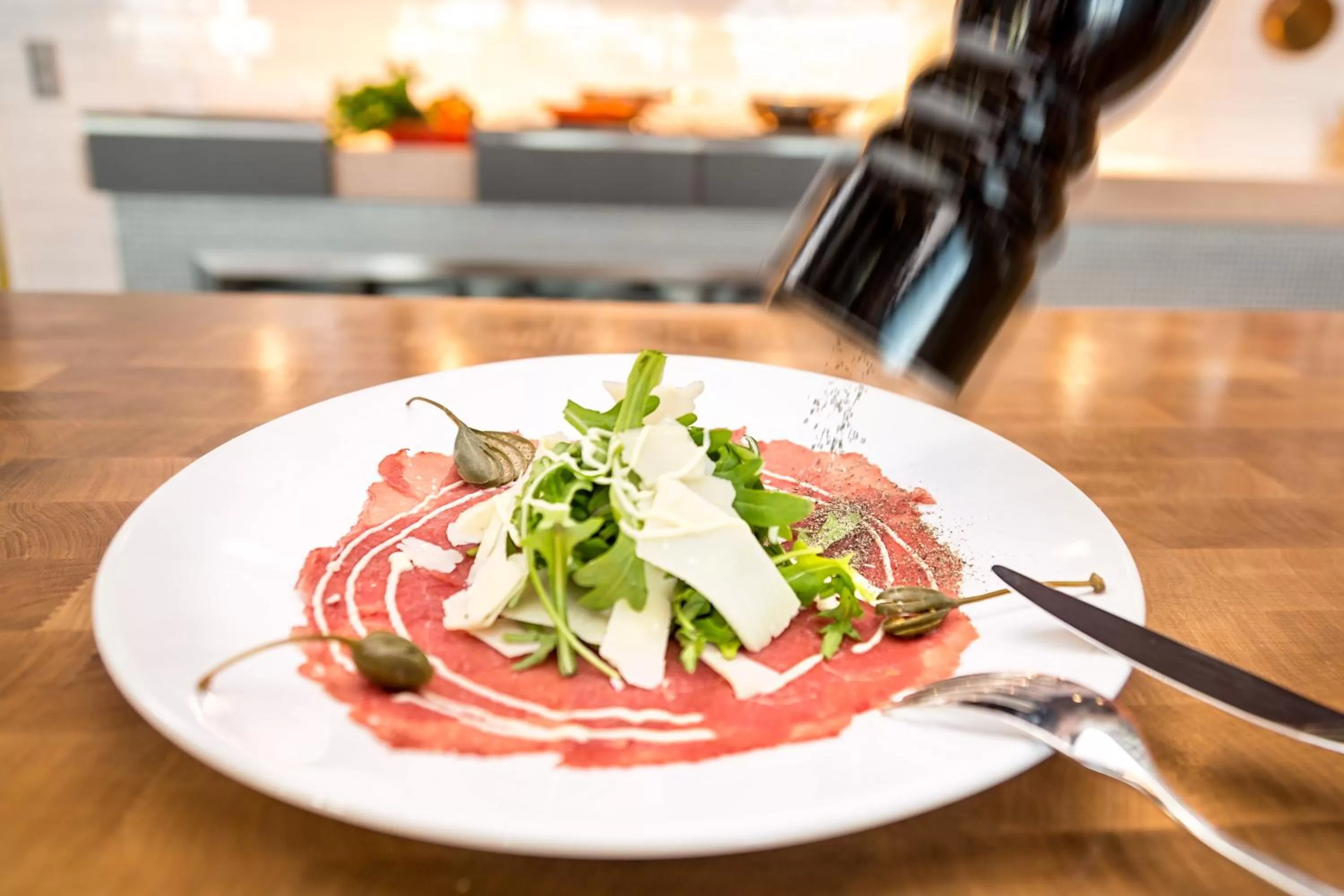 Restaurant/places to eat in Holiday Inn Berlin City East Side by IHG