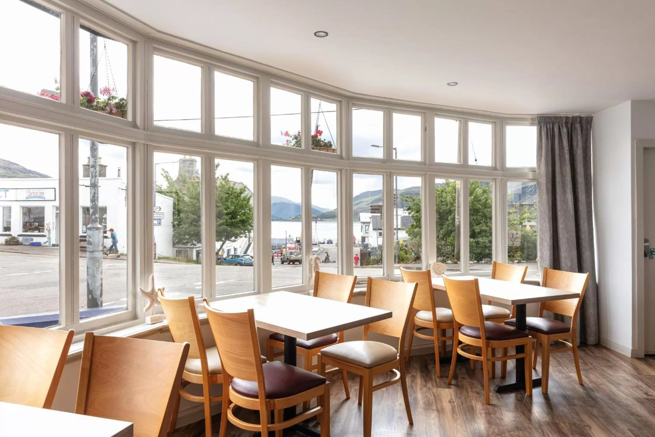 Restaurant/places to eat in Caledonian Hotel 'A Bespoke Hotel’