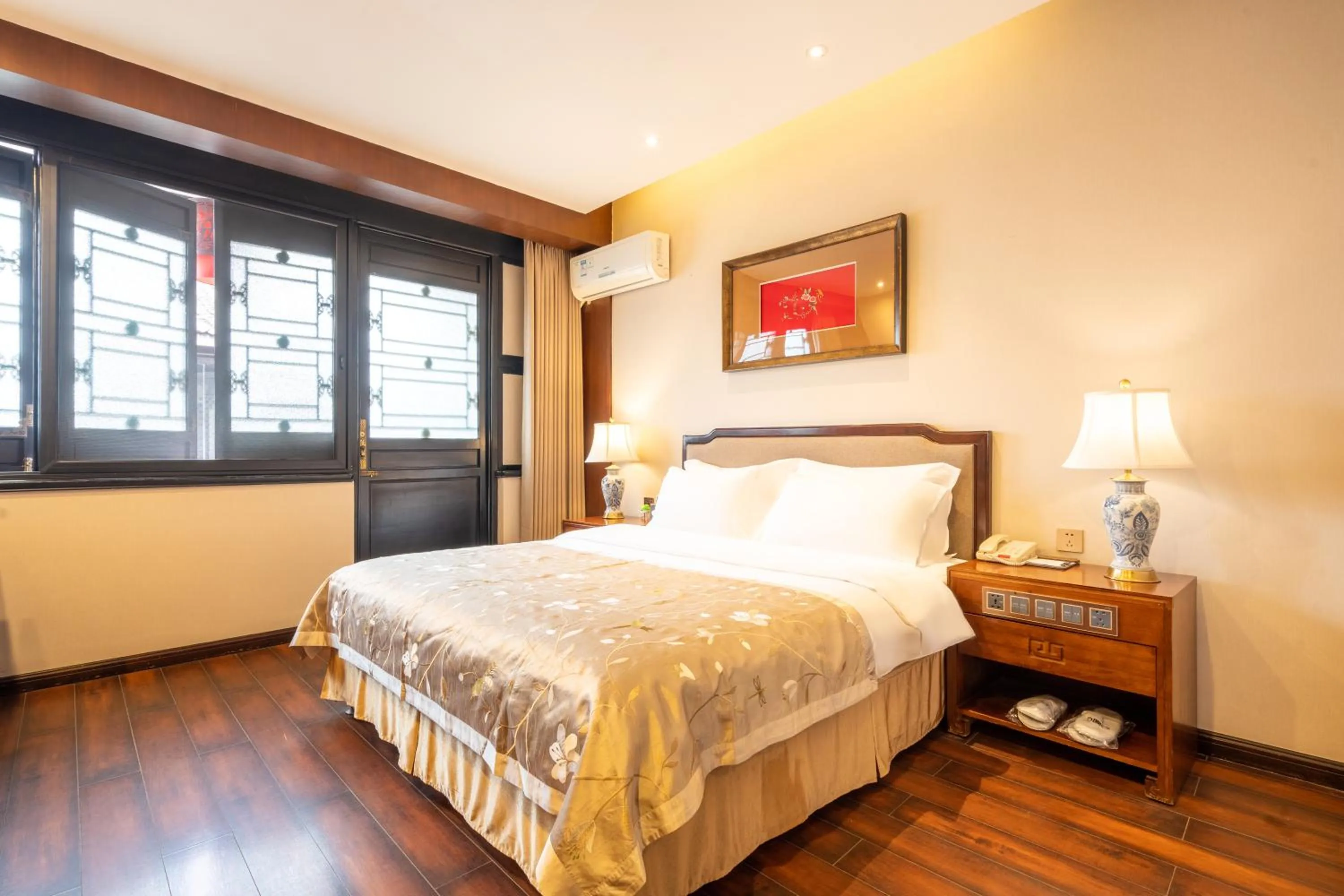 Bed in Buddha Zen Hotel