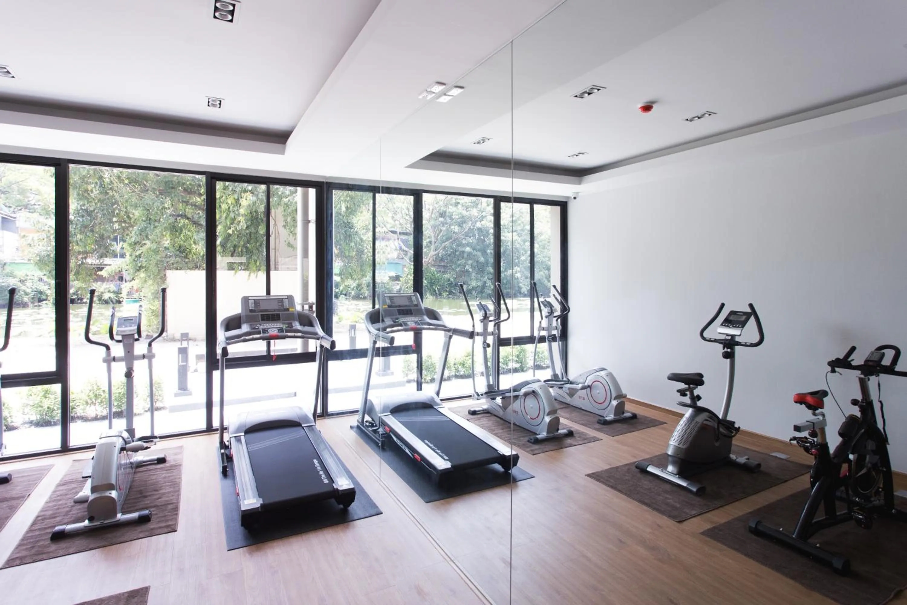 Fitness centre/facilities in The Journey Hotel Laksi