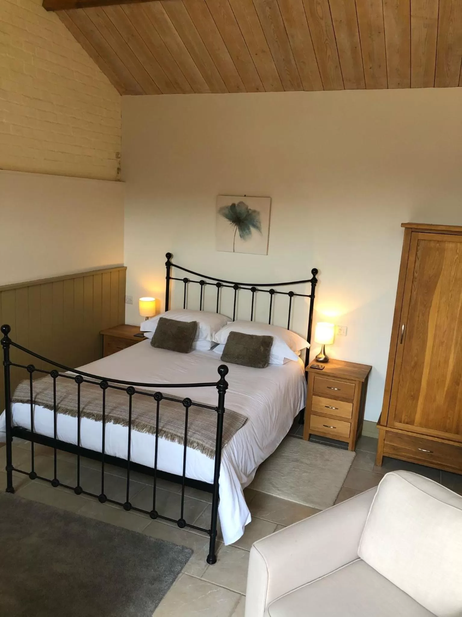 Bedroom, Bed in Hyde Mill