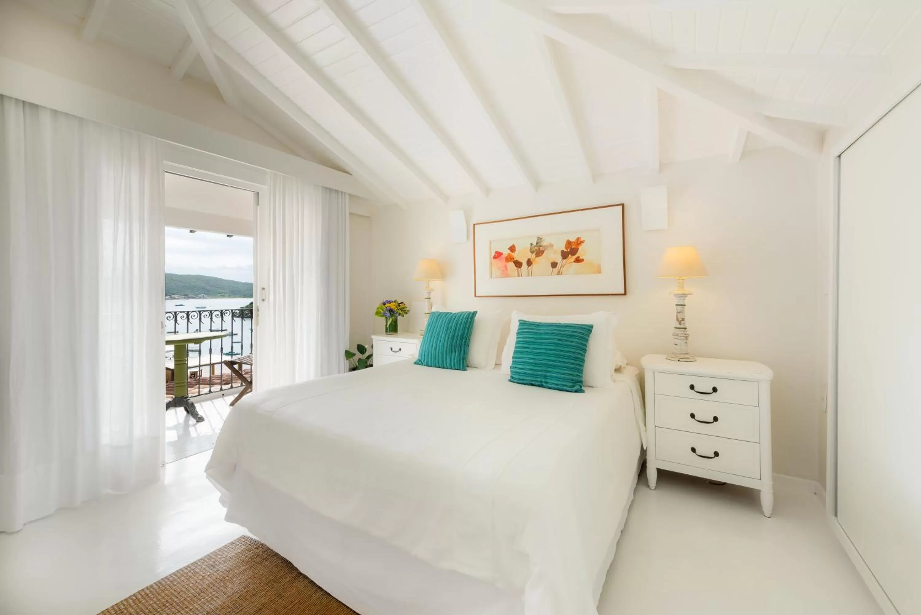 Bed in Abracadabra Boutique Hotel