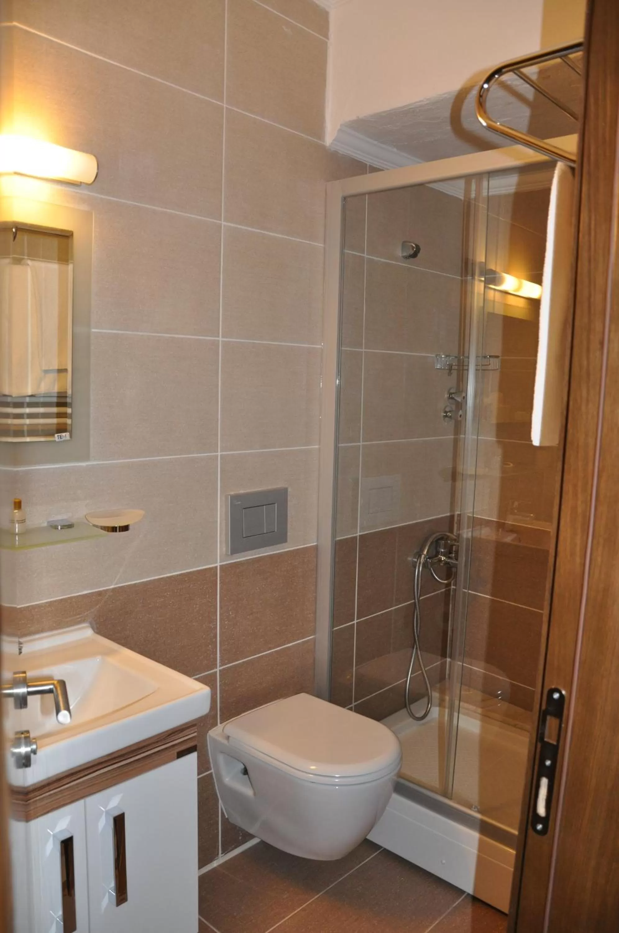 Bathroom in Perla Hotel