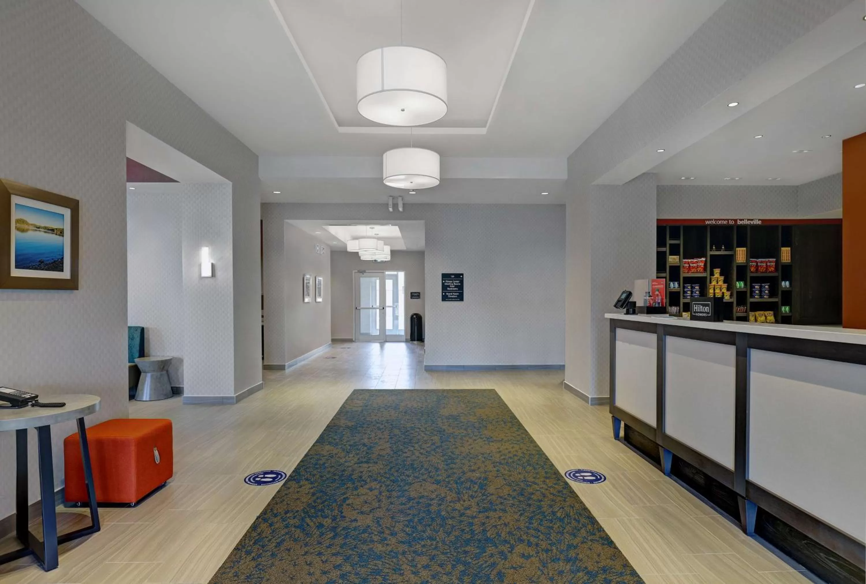 Lobby or reception in Hampton Inn & Suites Belleville