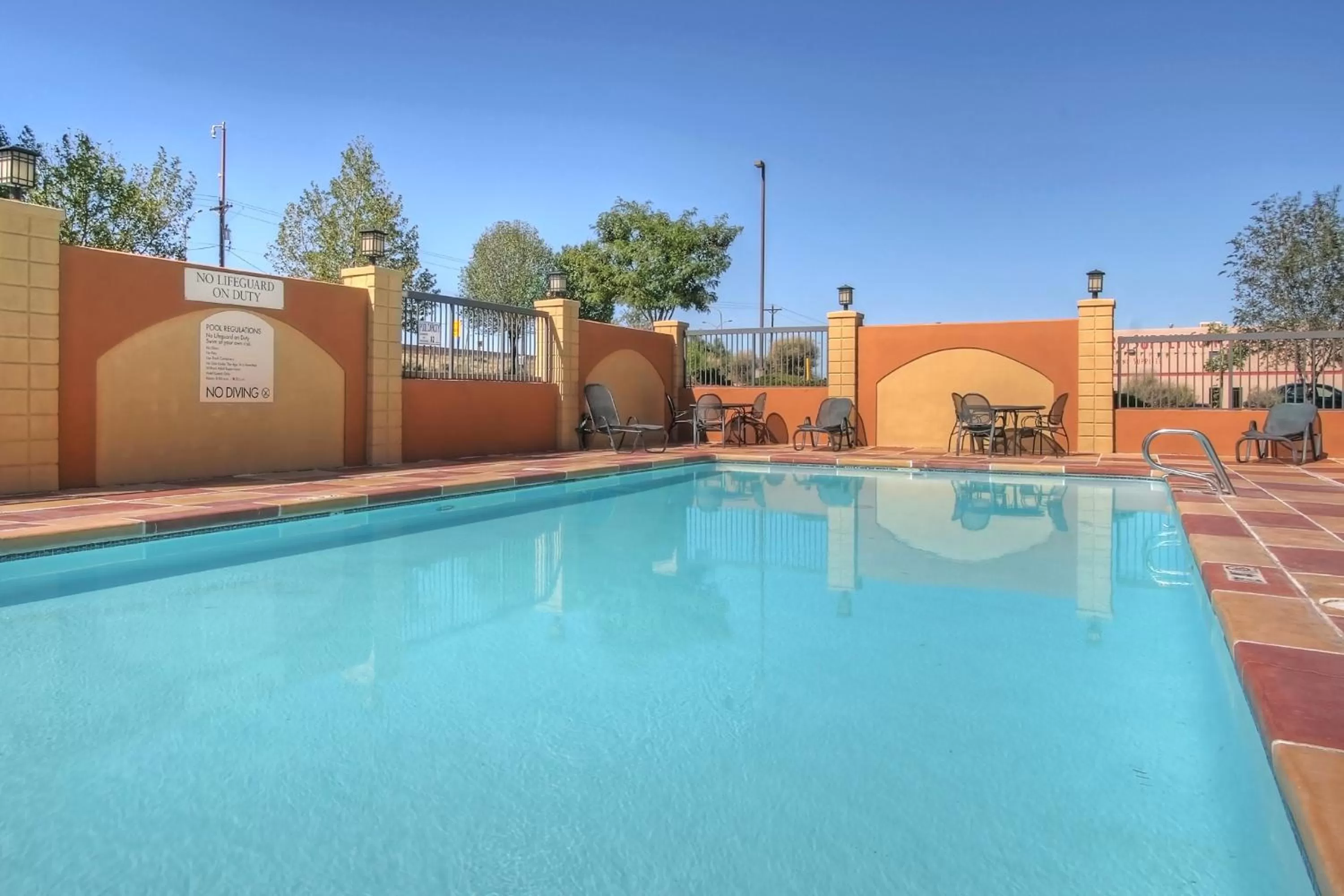 Swimming pool in Holiday Inn Express Hotel & Suites Albuquerque Midtown by IHG