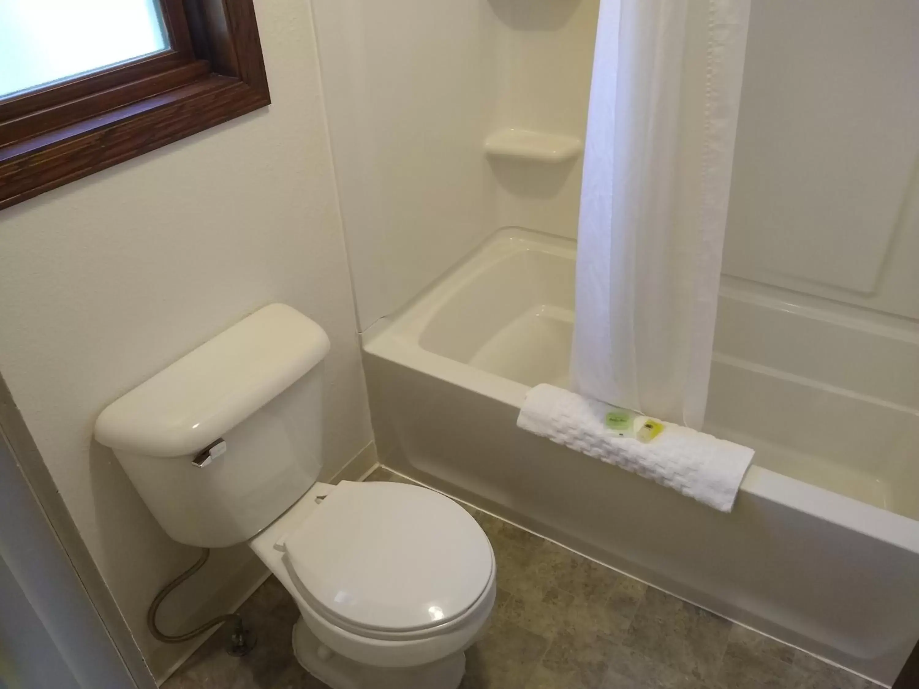 Double Room with Private Bathroom in Townhouse Motel Double Room with Private Bathroom in Townhouse Motel