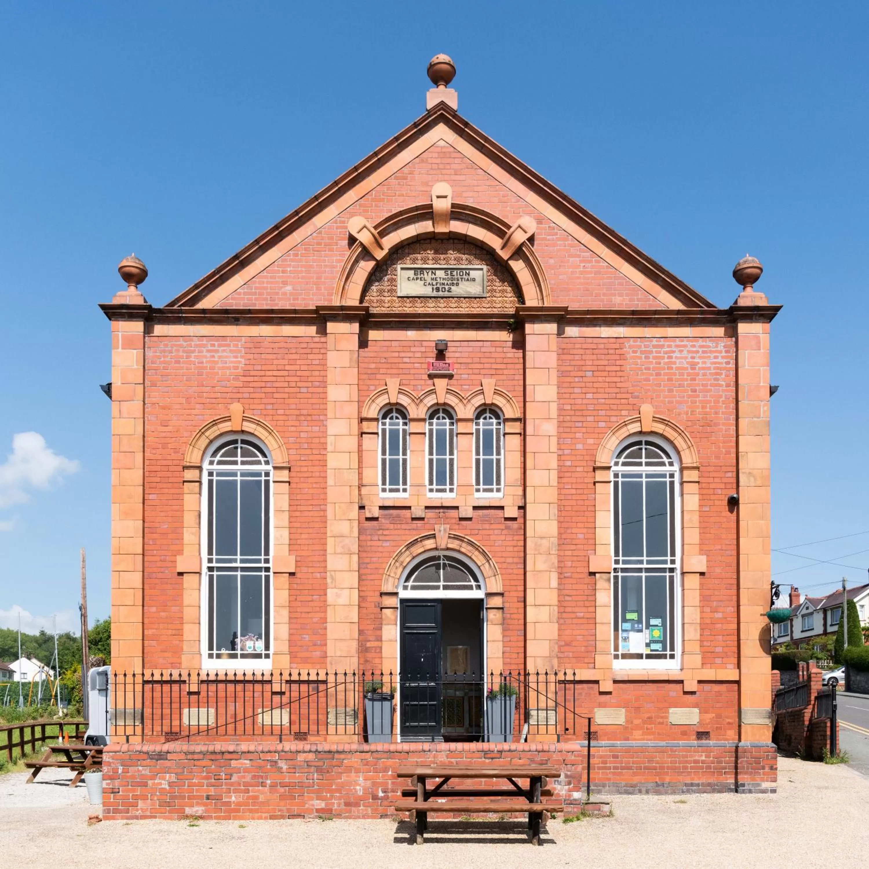 Property Building in Pontcysyllte Chapel Tearoom