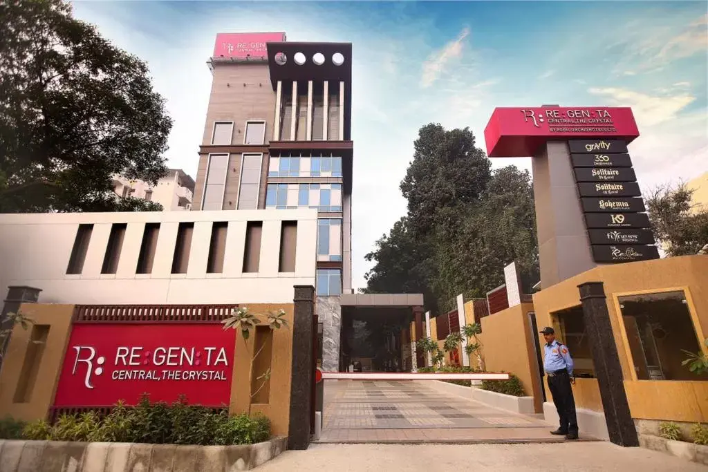 Regenta Central the Crystal Kanpur, Regenta Central the Crystal Kanpur,