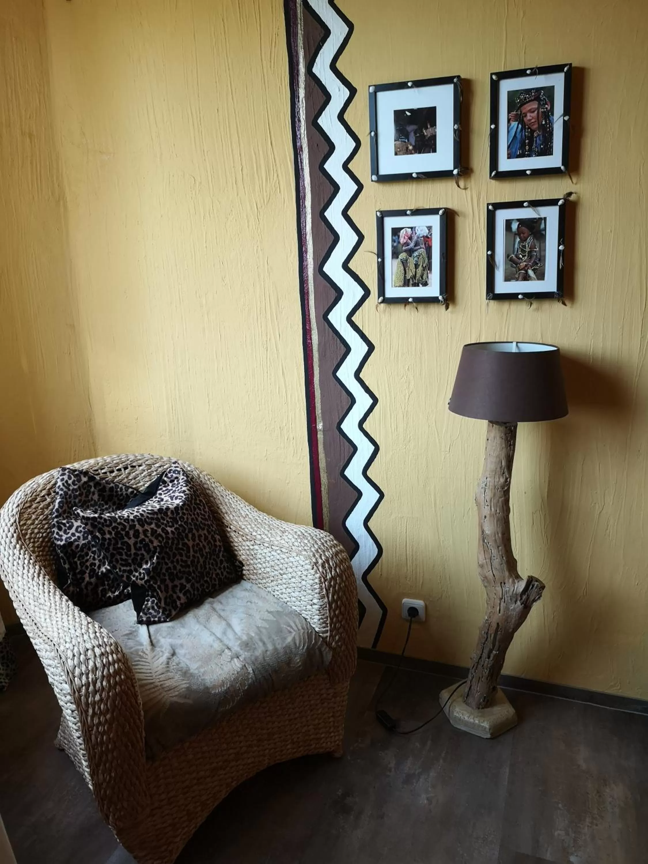 Decorative detail in Hotel Goldflair am Rathaus