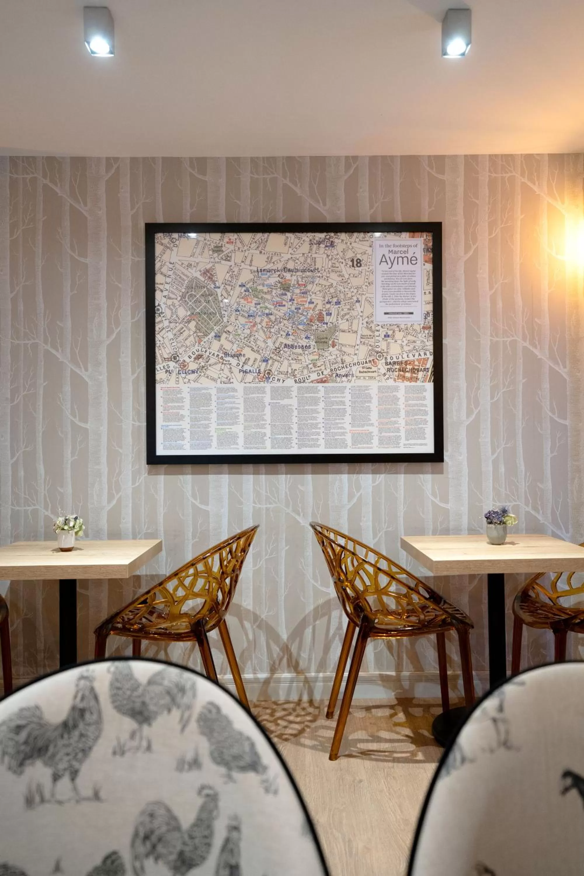 Restaurant/places to eat in Hotel Litteraire Marcel Ayme, BW Premier Collection