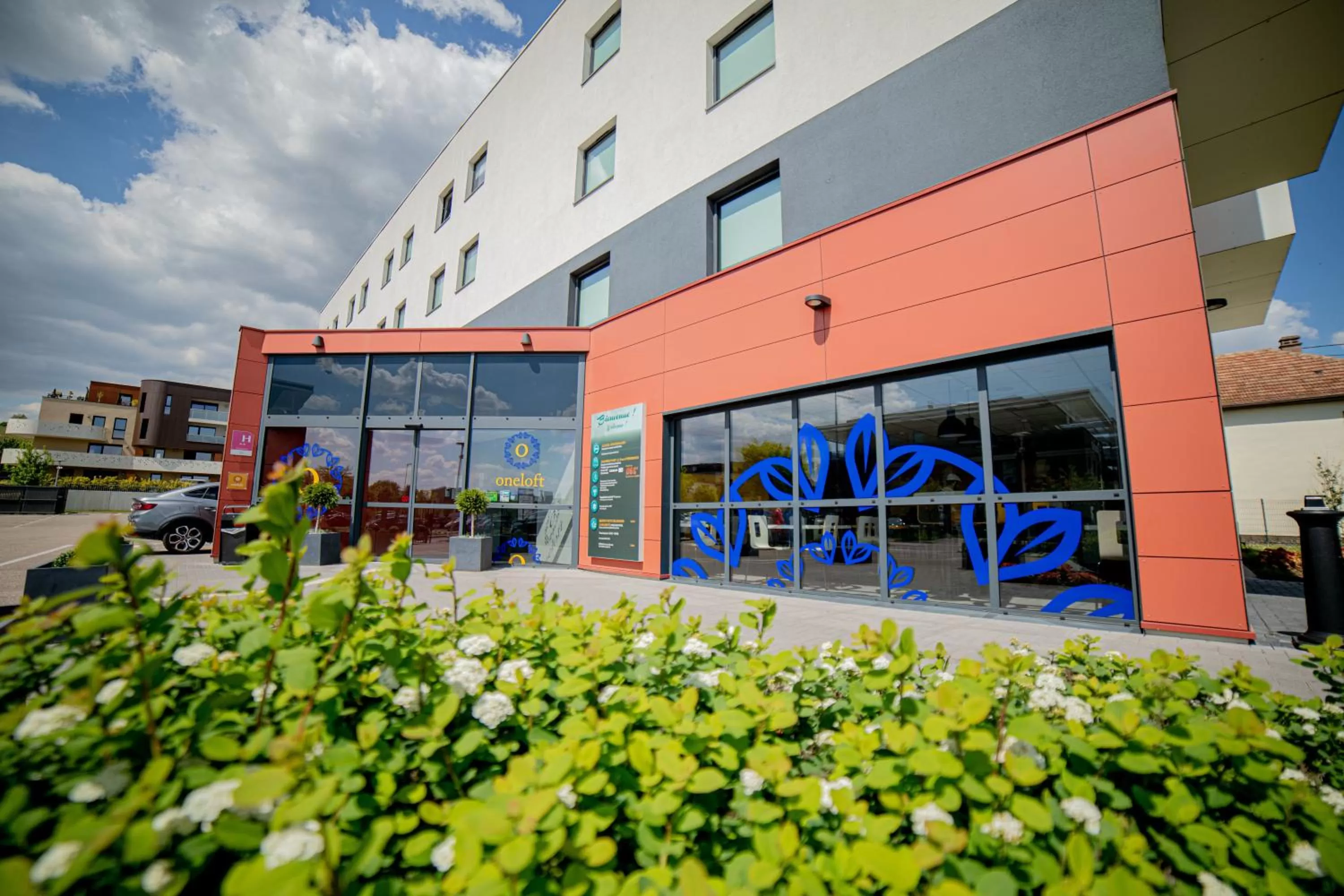 Property building in Oneloft Hotel