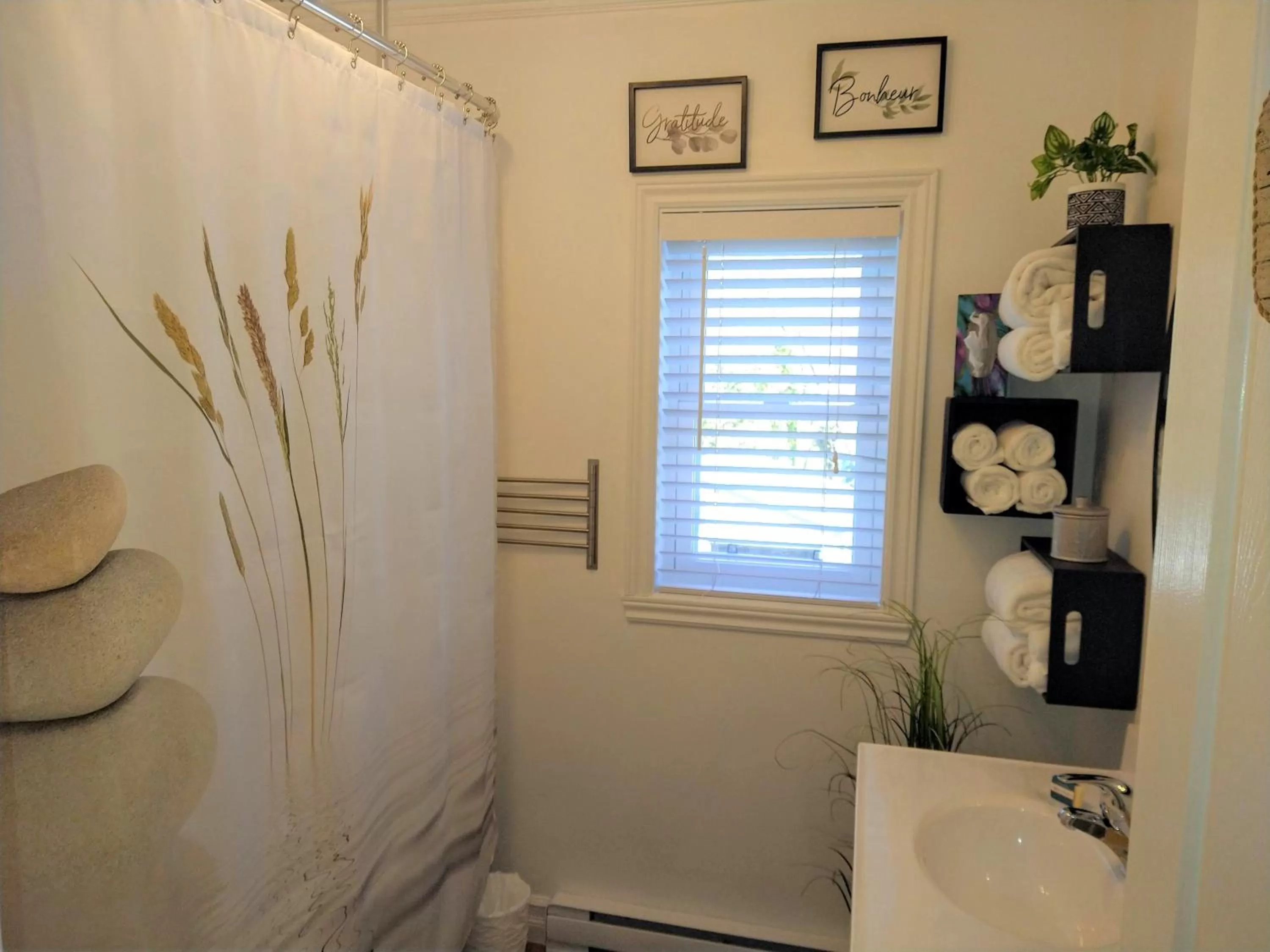 Bathroom in Au Coeur De Magog