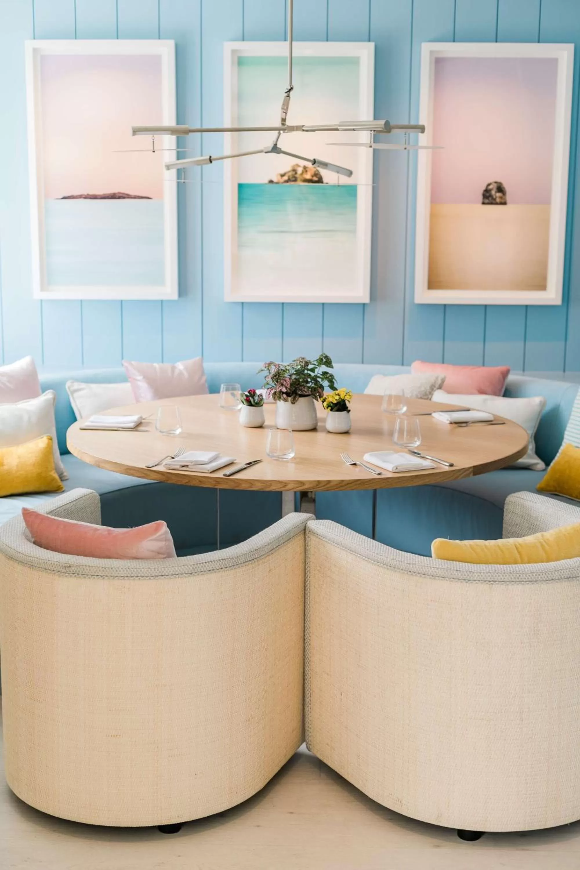 Dining area in Oceana Santa Monica, LXR Hotels & Resorts