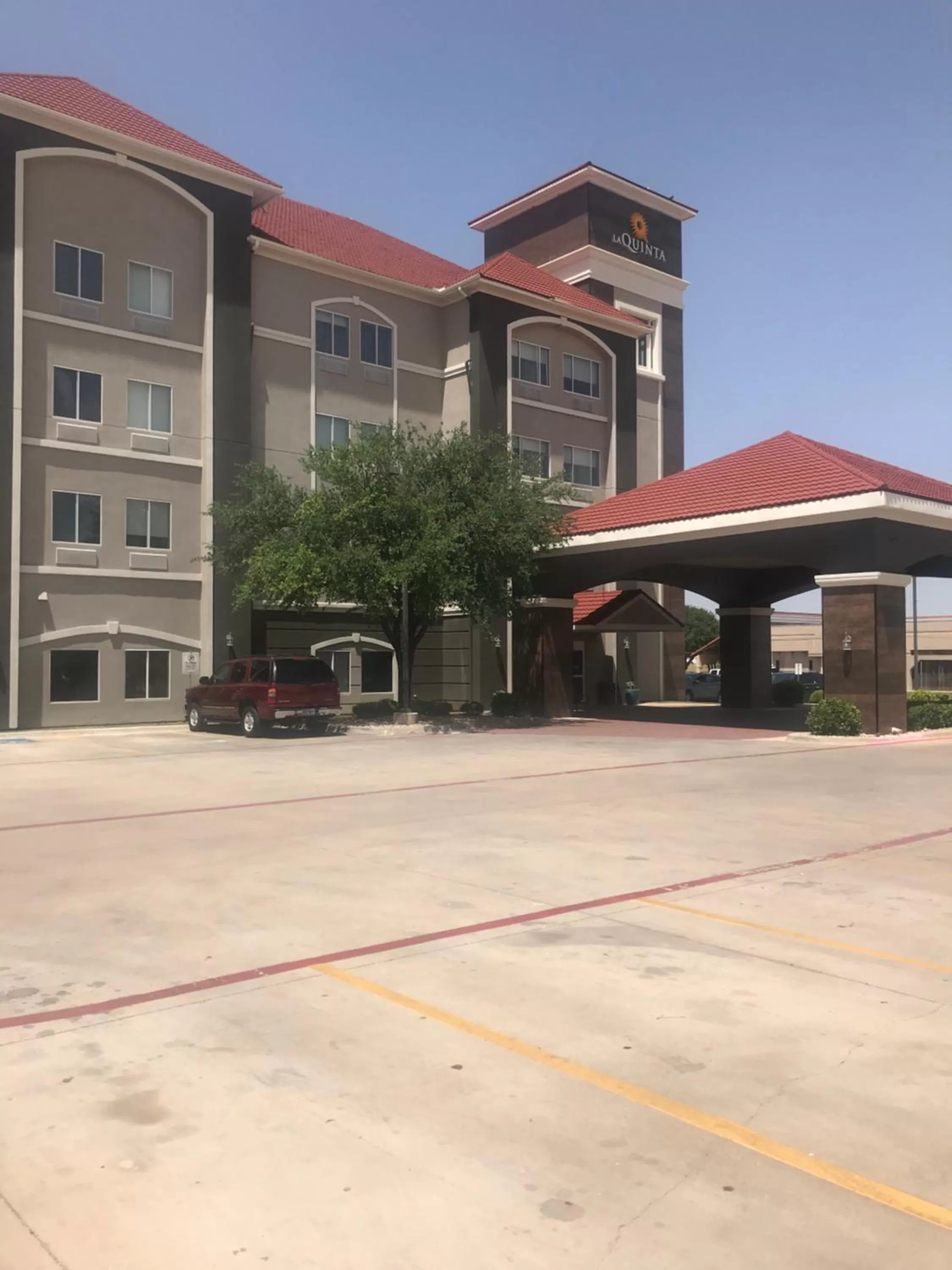 Property building in La Quinta by Wyndham Abilene Mall