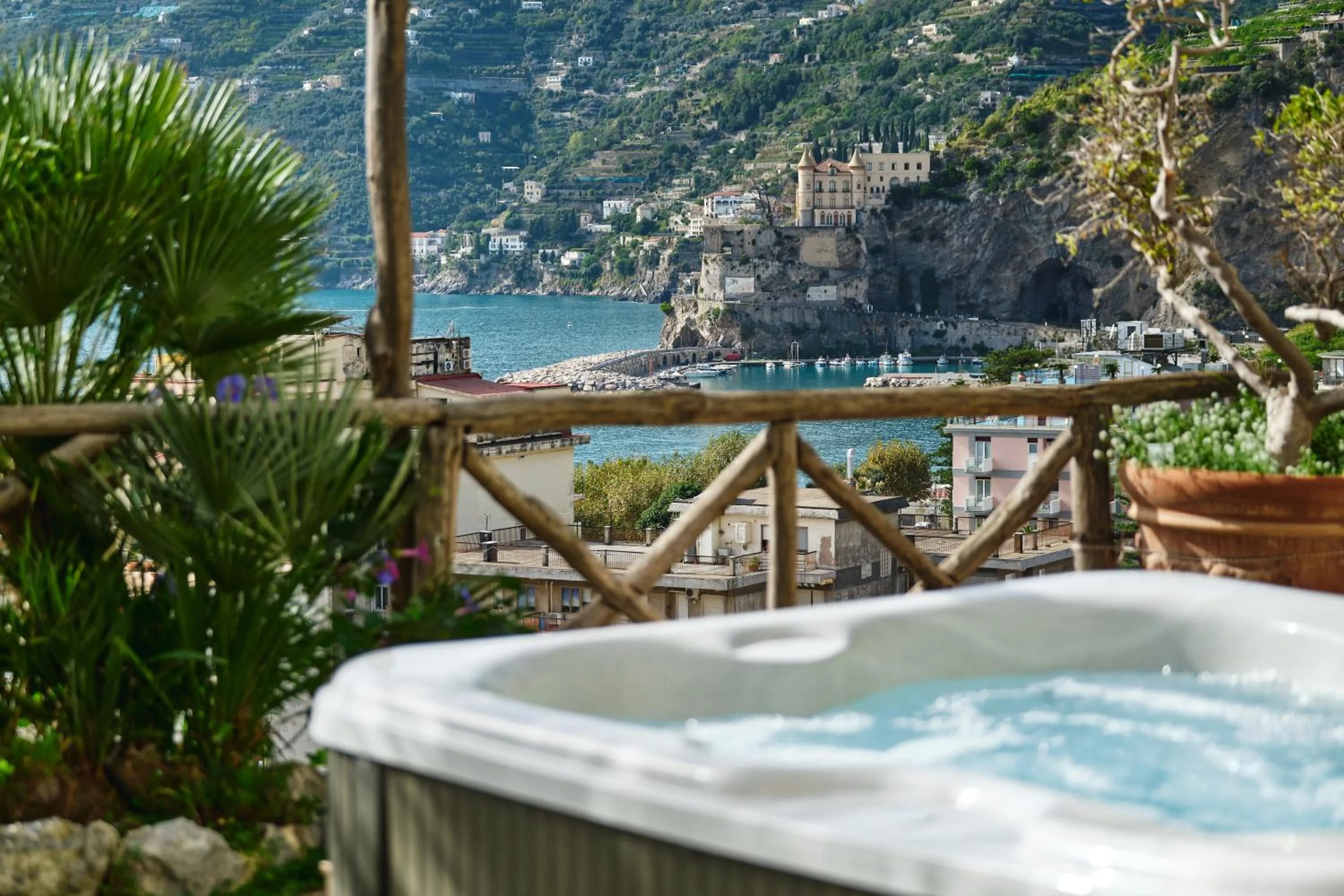 Swimming pool in Hotel Botanico San Lazzaro