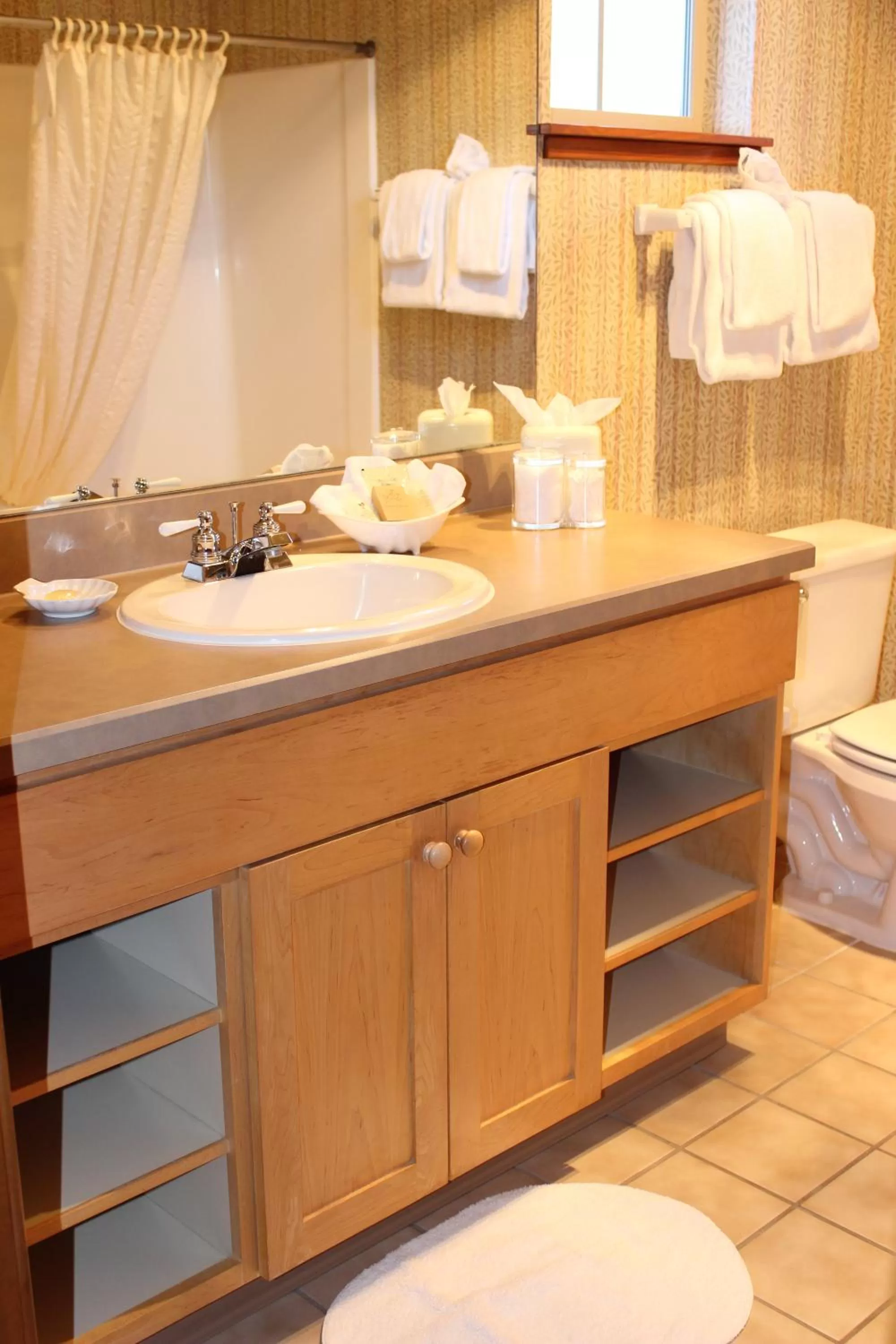 Bathroom in Inn at Cannon Beach