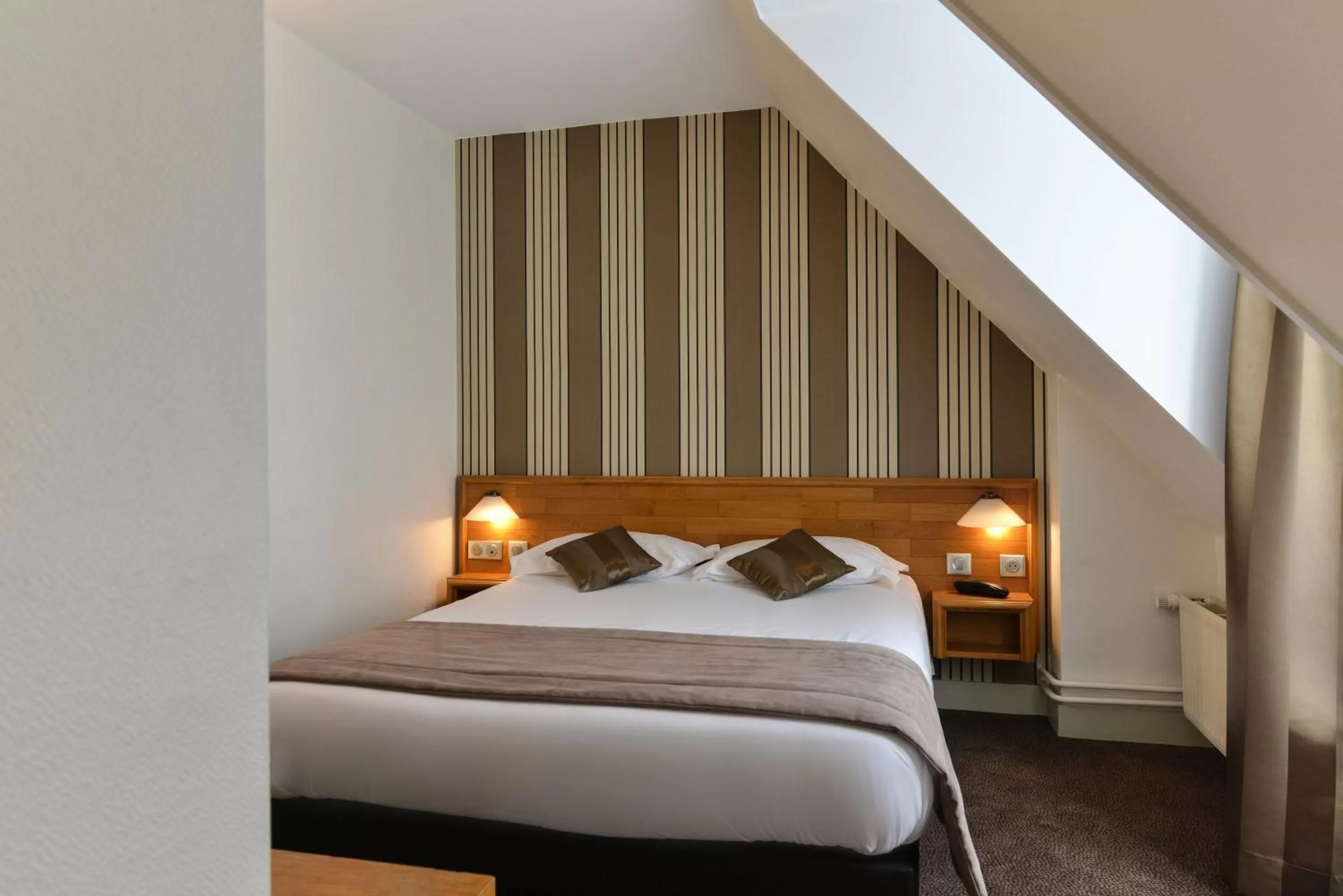 Photo of the whole room, Bed in Relais du Pré