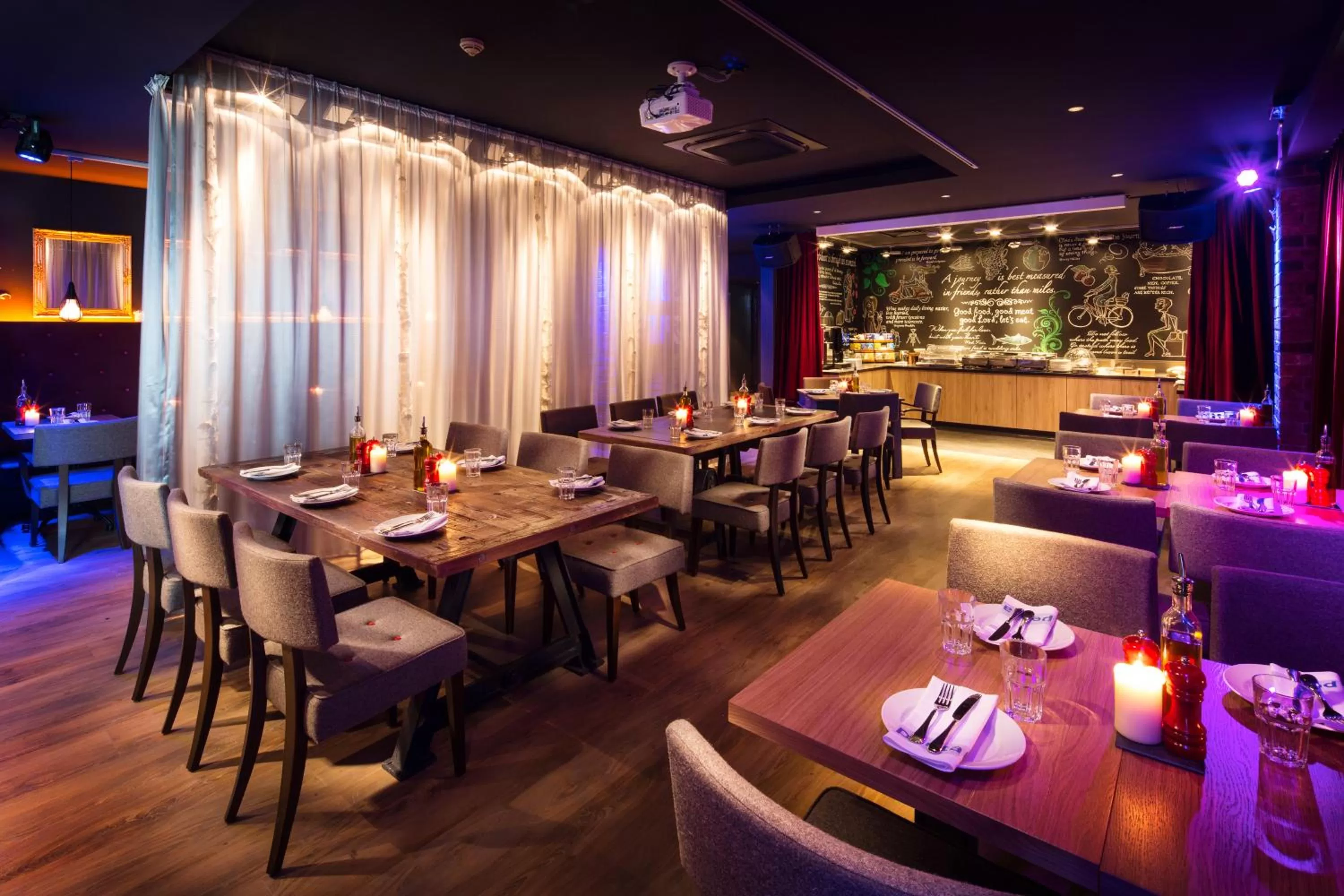 Restaurant/places to eat in pentahotel Brussels City Centre