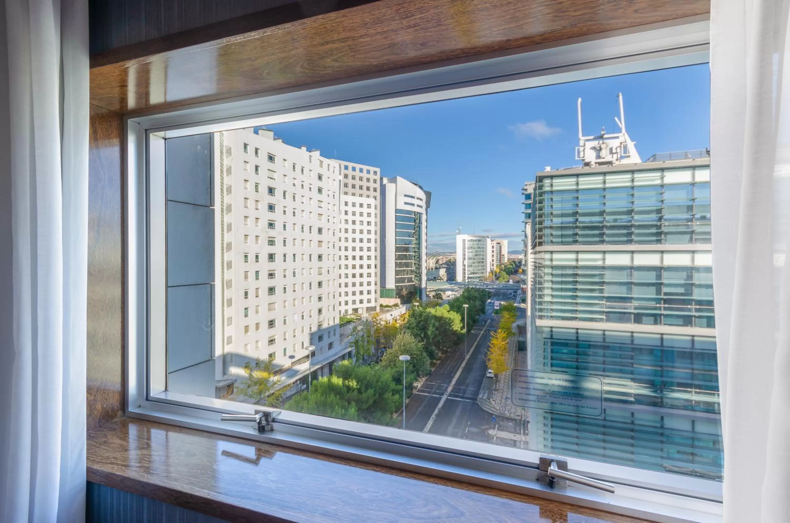 Day in Olissippo Oriente