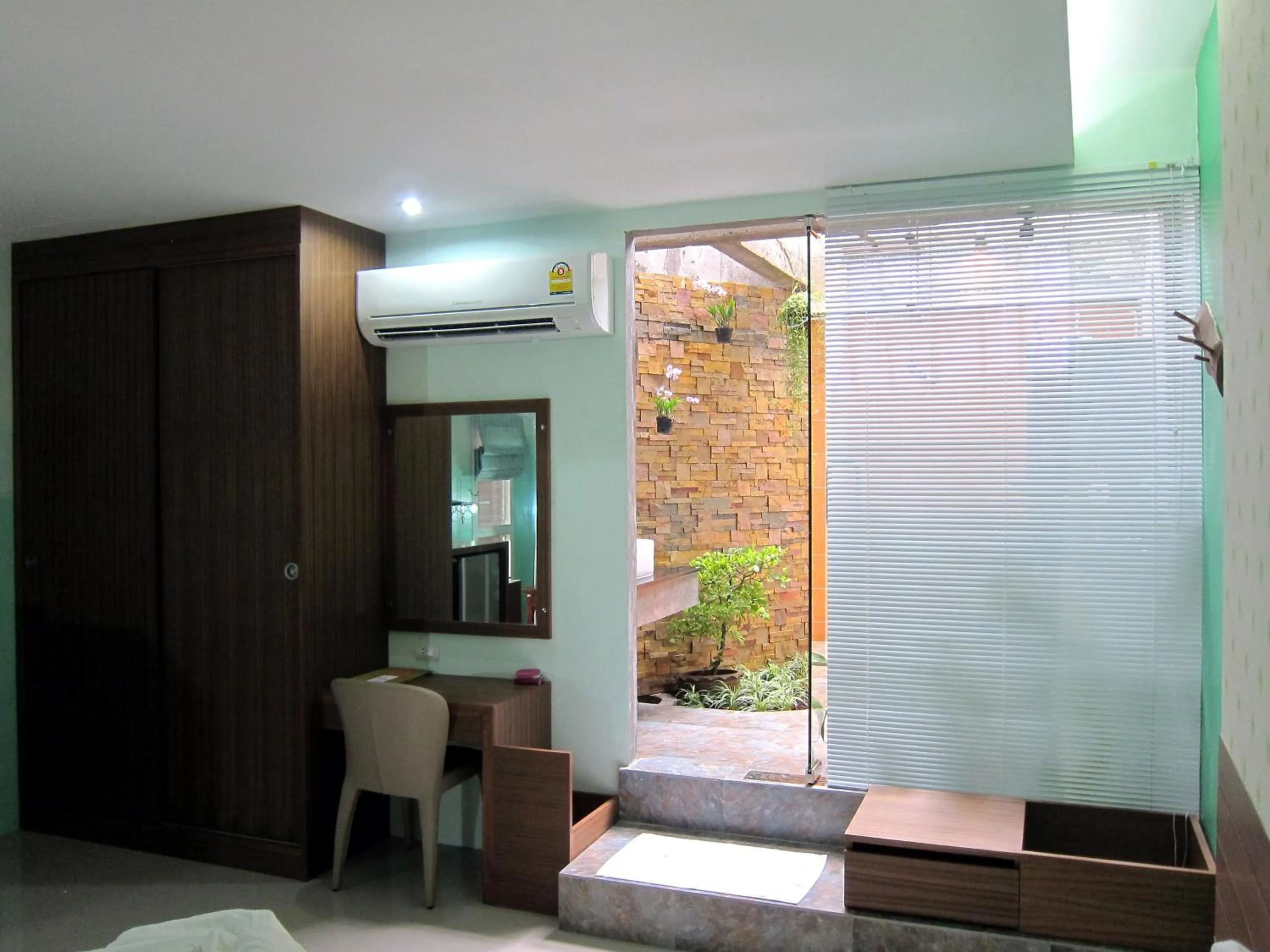 Bathroom in Forest Bungalows & Mama's Restaurant