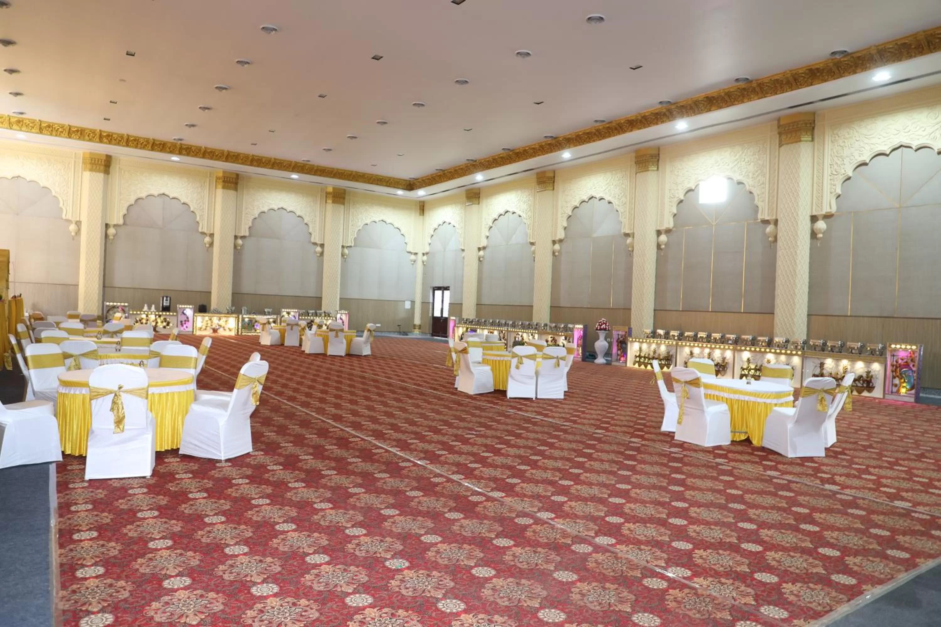 wedding in Gadiraju Palace Convention Centre & Hotel