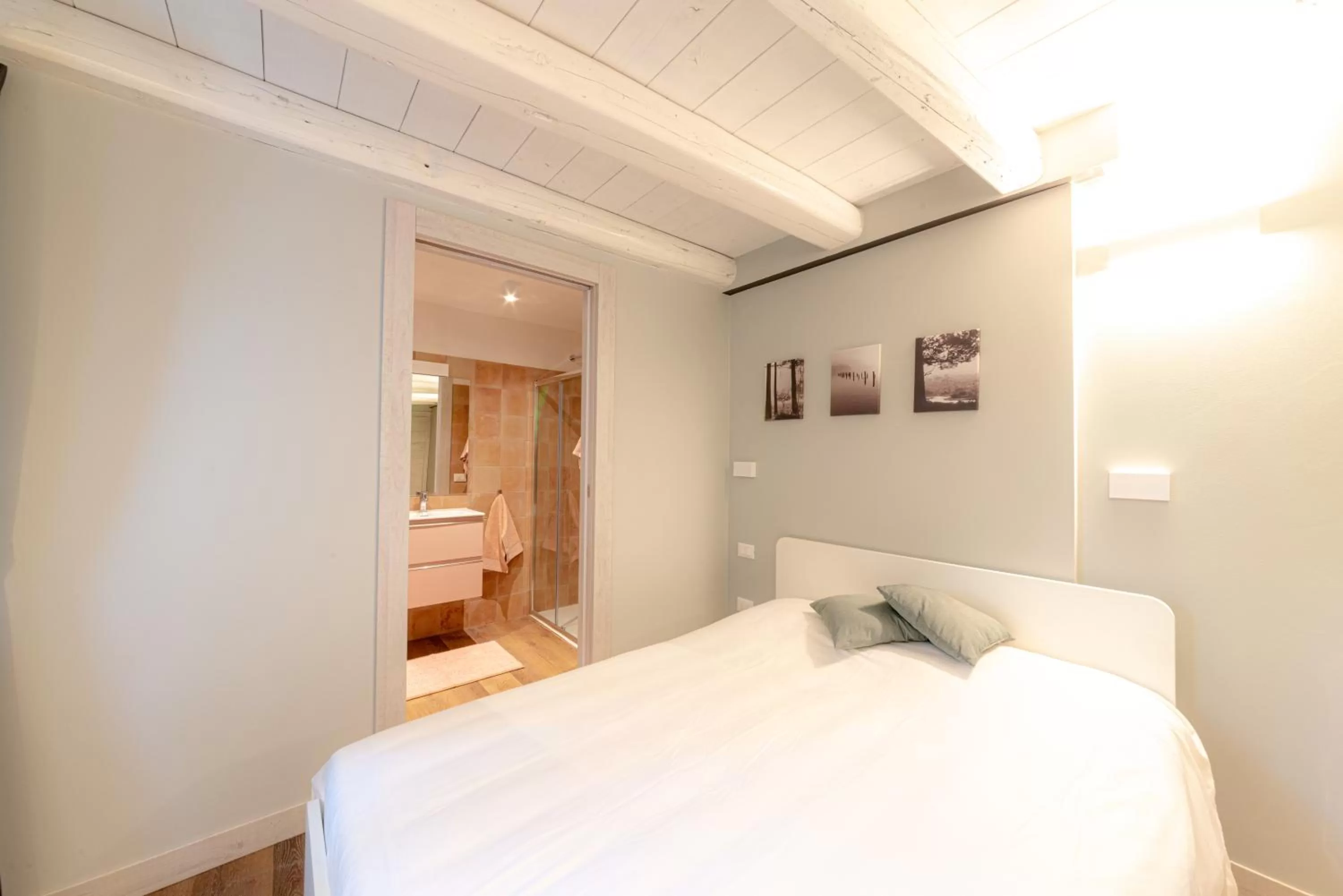 Bedroom, Bed in Mura 5&7